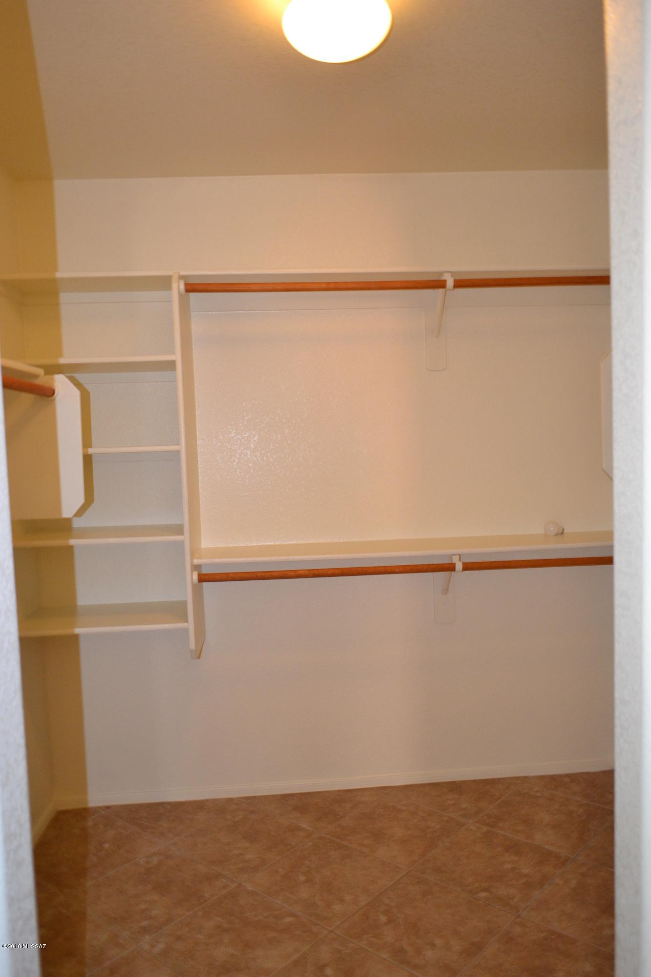 Tres Pueblos - Residential Lease