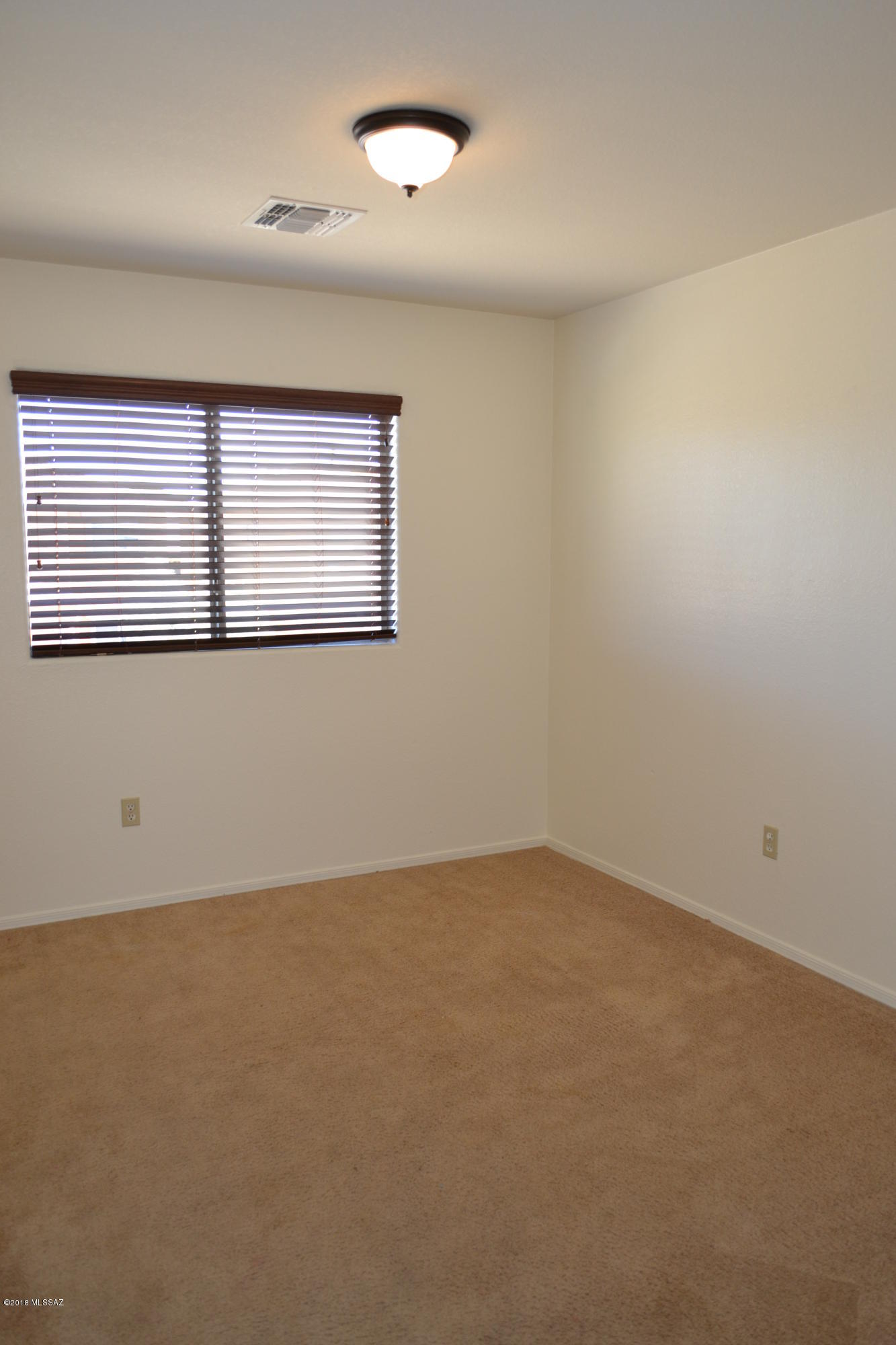 Tres Pueblos - Residential Lease