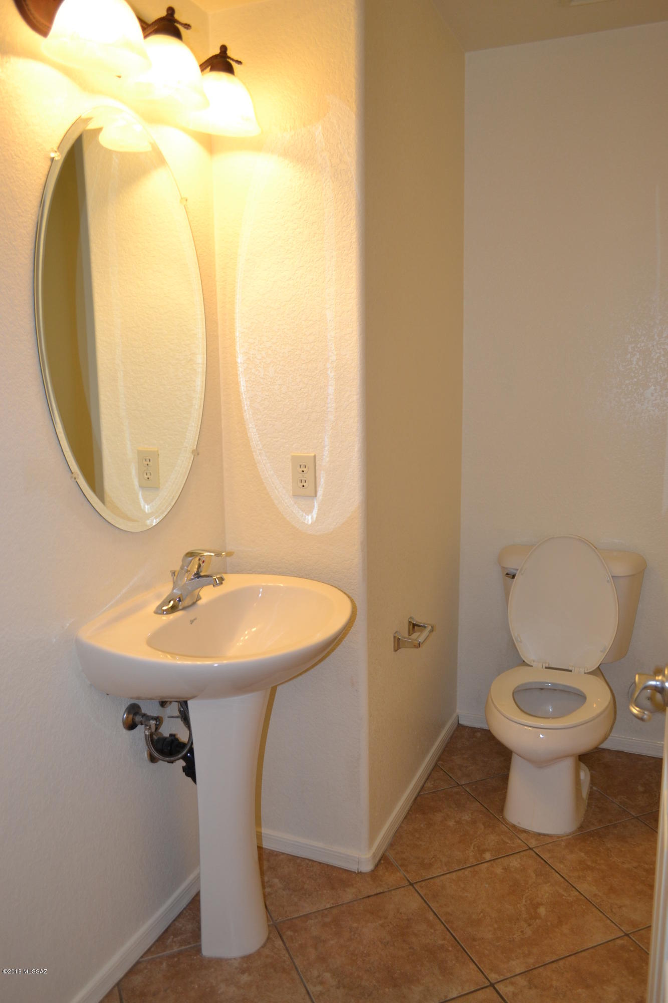 Tres Pueblos - Residential Lease