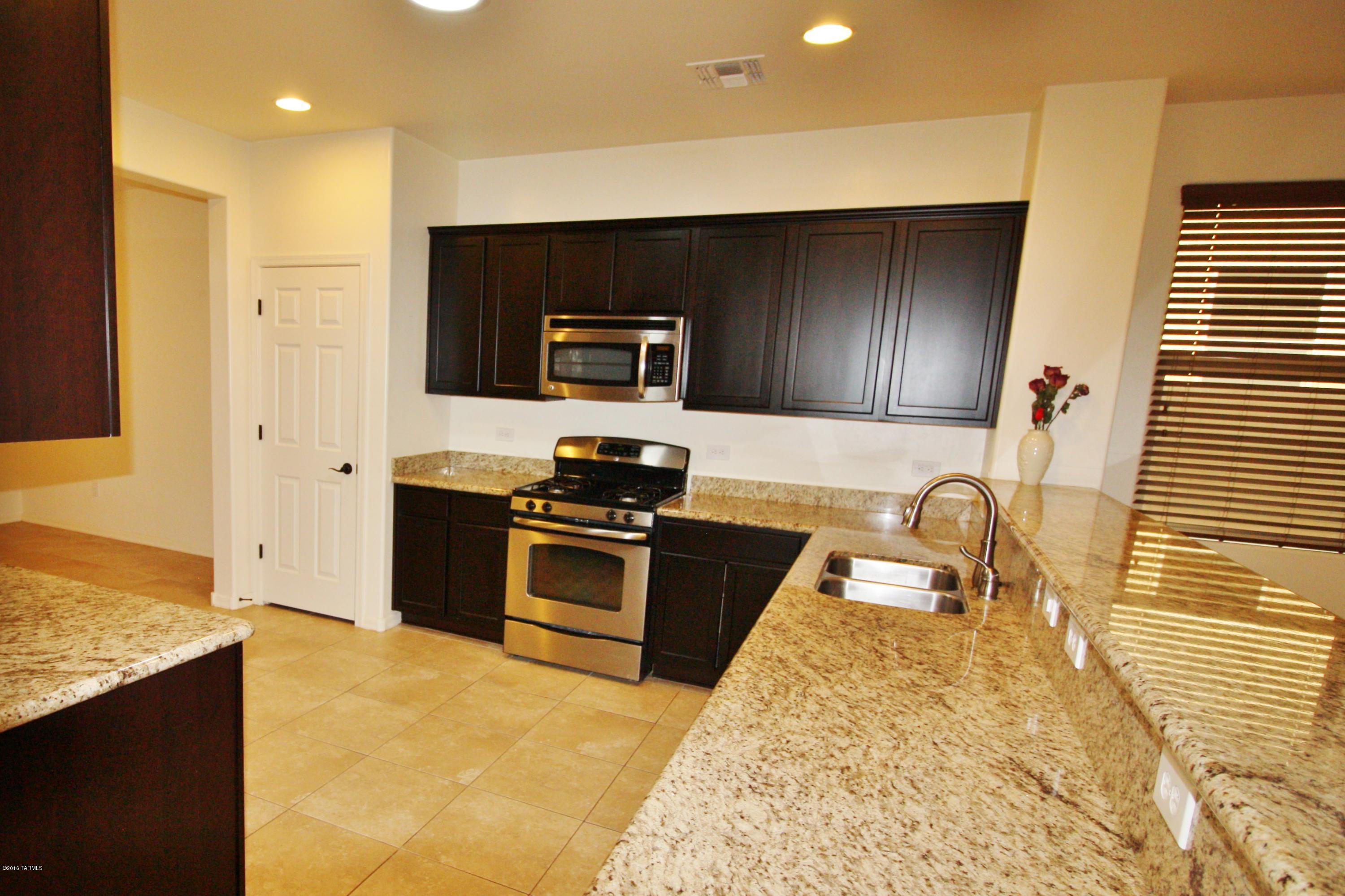 Oasis Santa Rita (1-298) - Residential