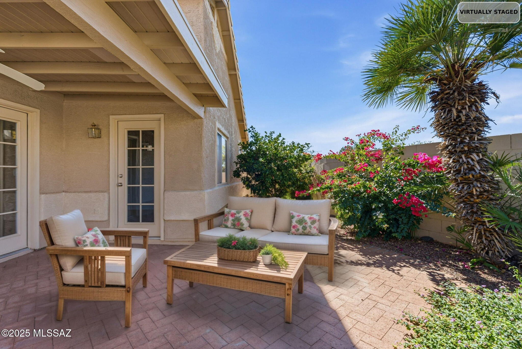 10979 N Double Eagle Court