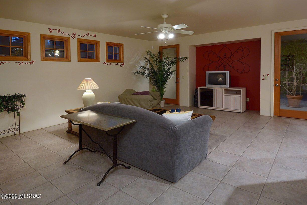 West University Court (1-7) - Residential