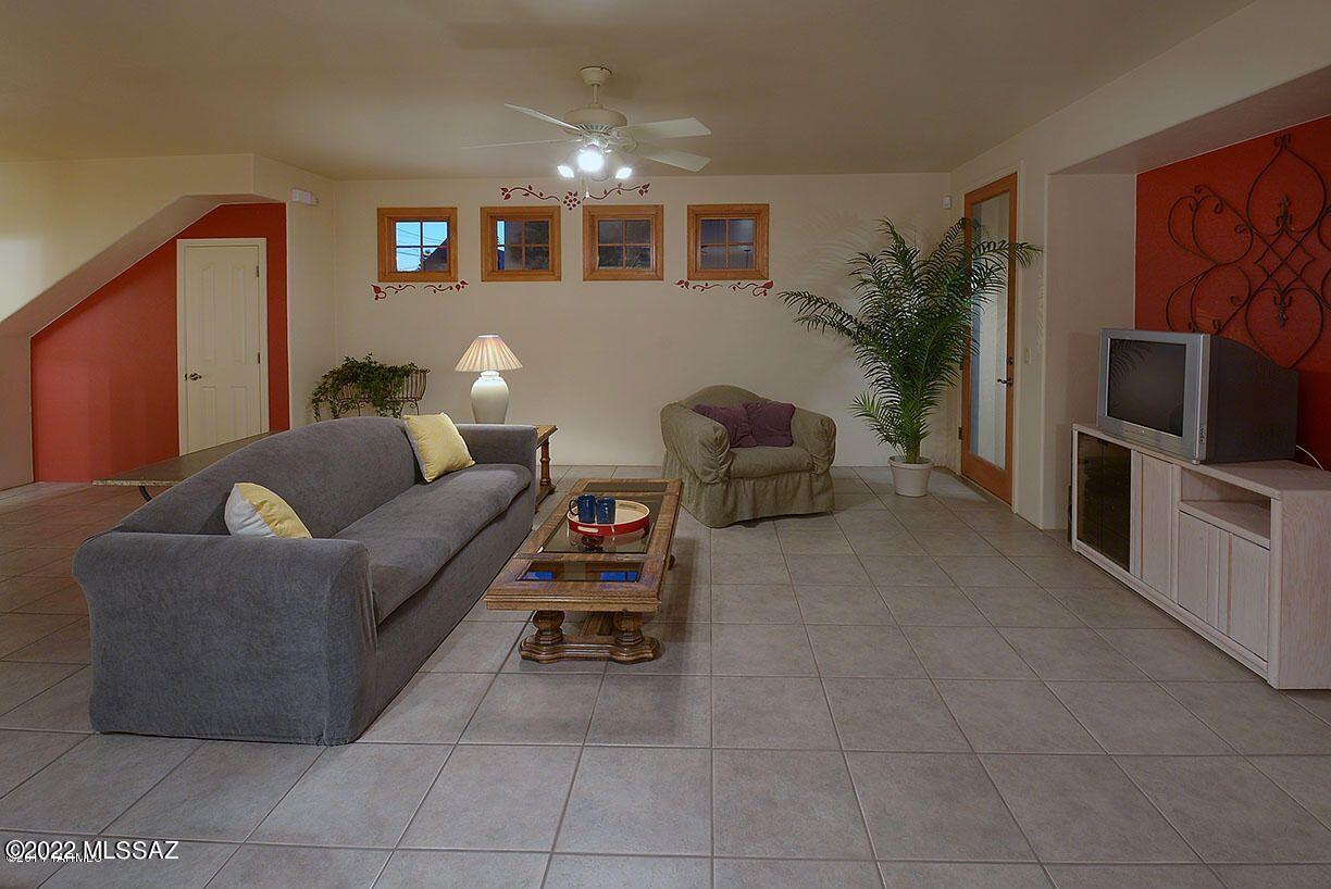 West University Court (1-7) - Residential