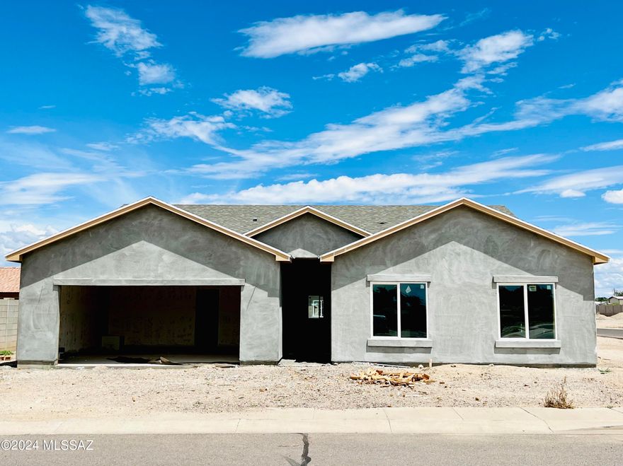 Beautiful new build in Cota Ranch in Thatcher