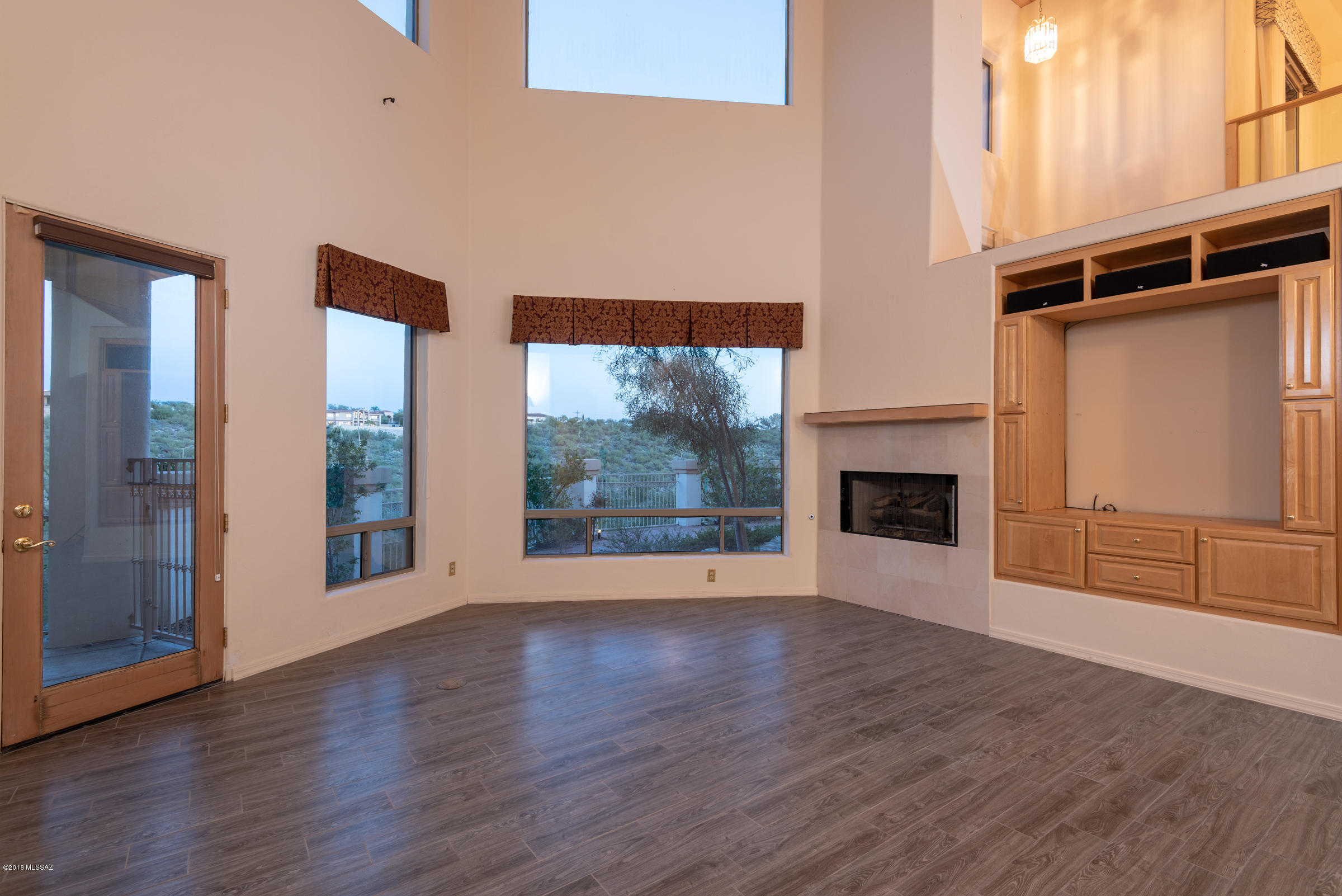 Ventana Vista (1-13) - Residential