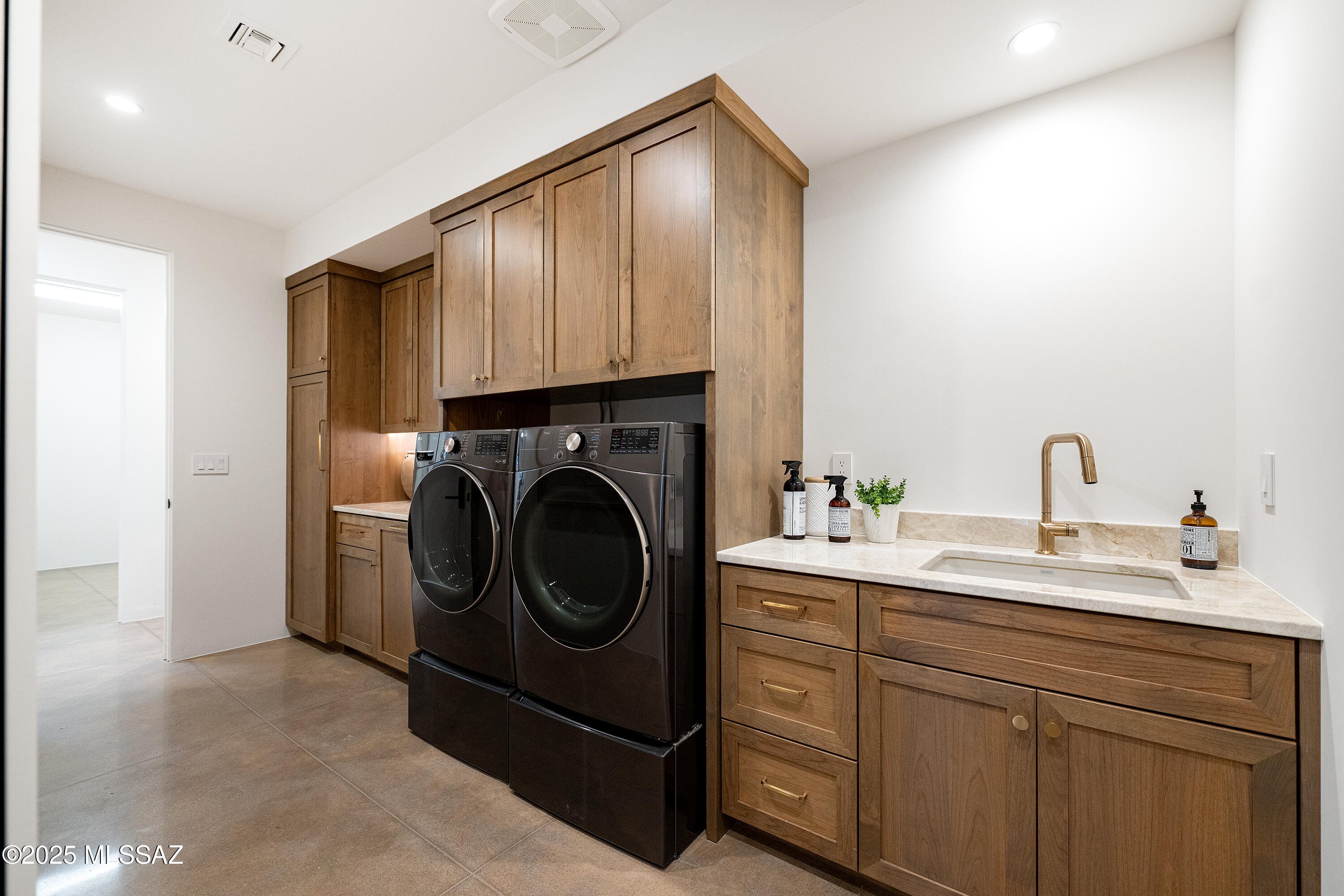 Quintana in the Catalina Foothills - Residential