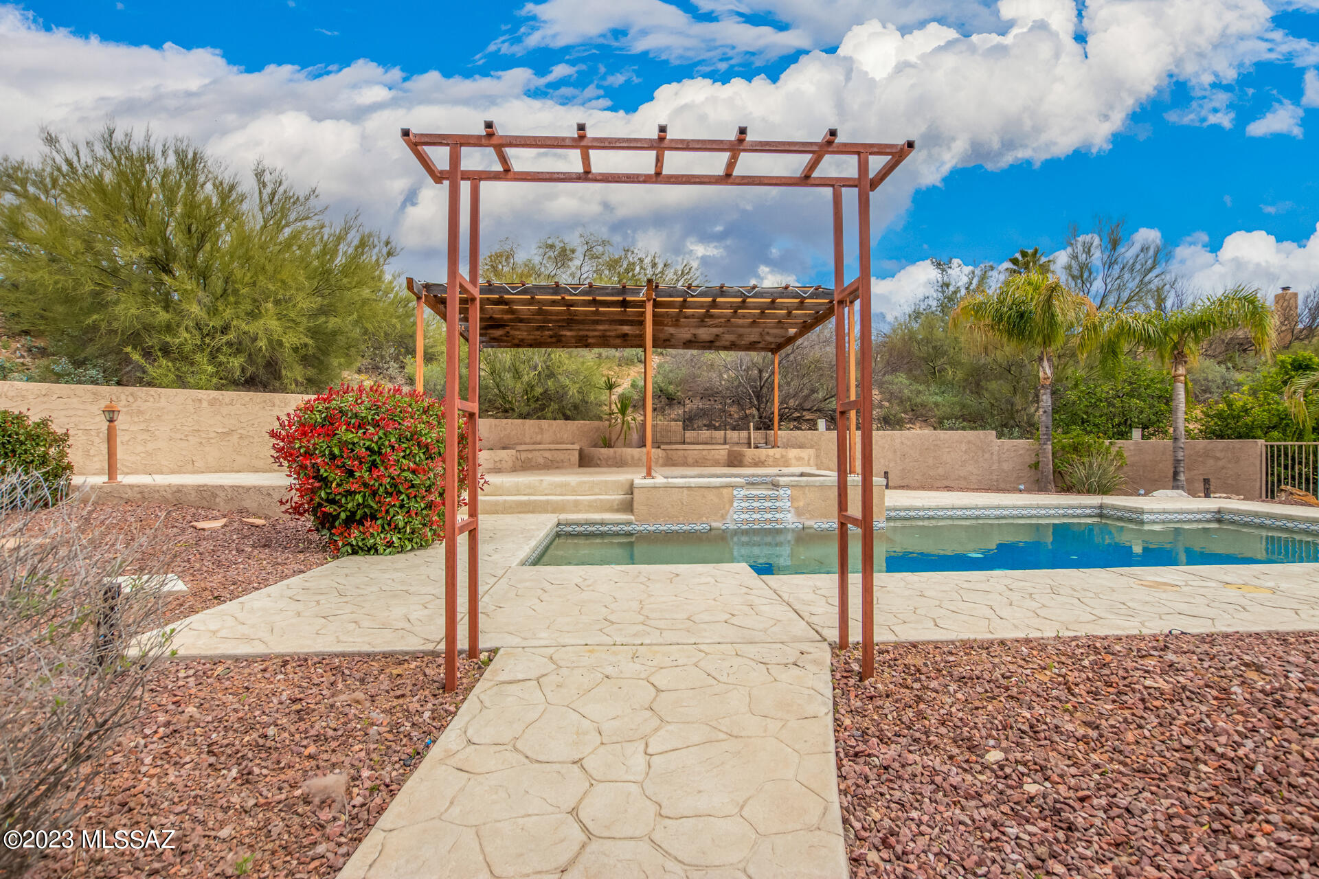 Monte Del Oro (1-187) - Residential