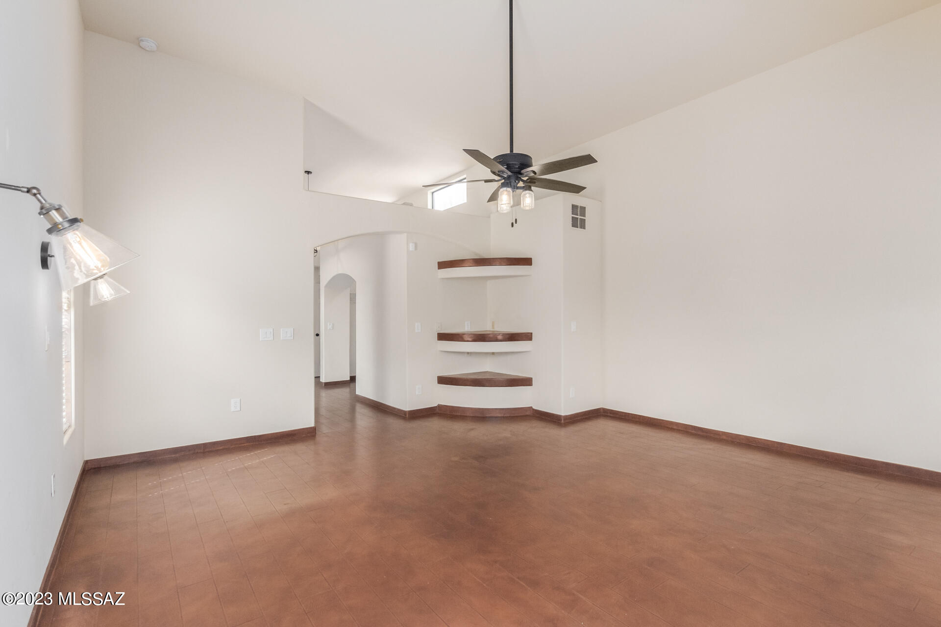 Monte Del Oro (1-187) - Residential