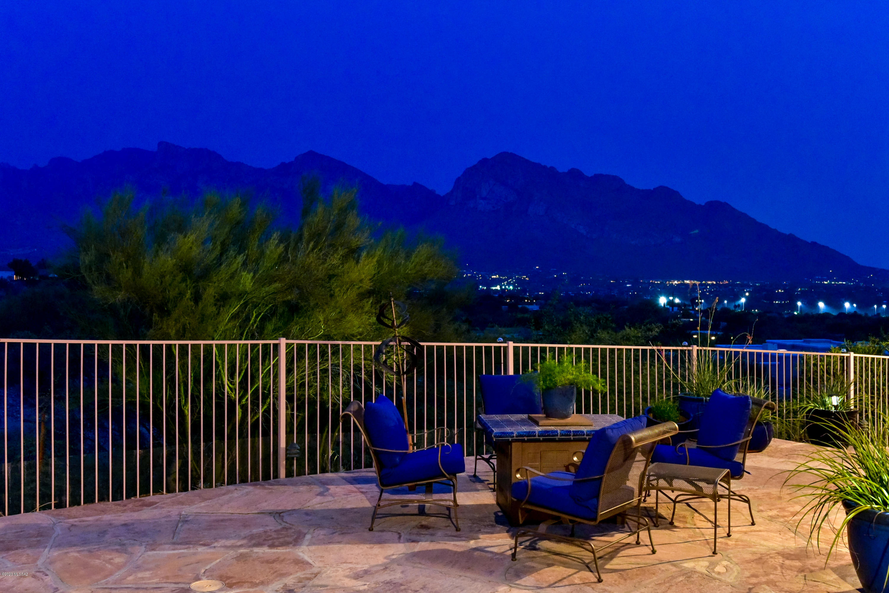 Monte Del Oro (1-187) - Residential