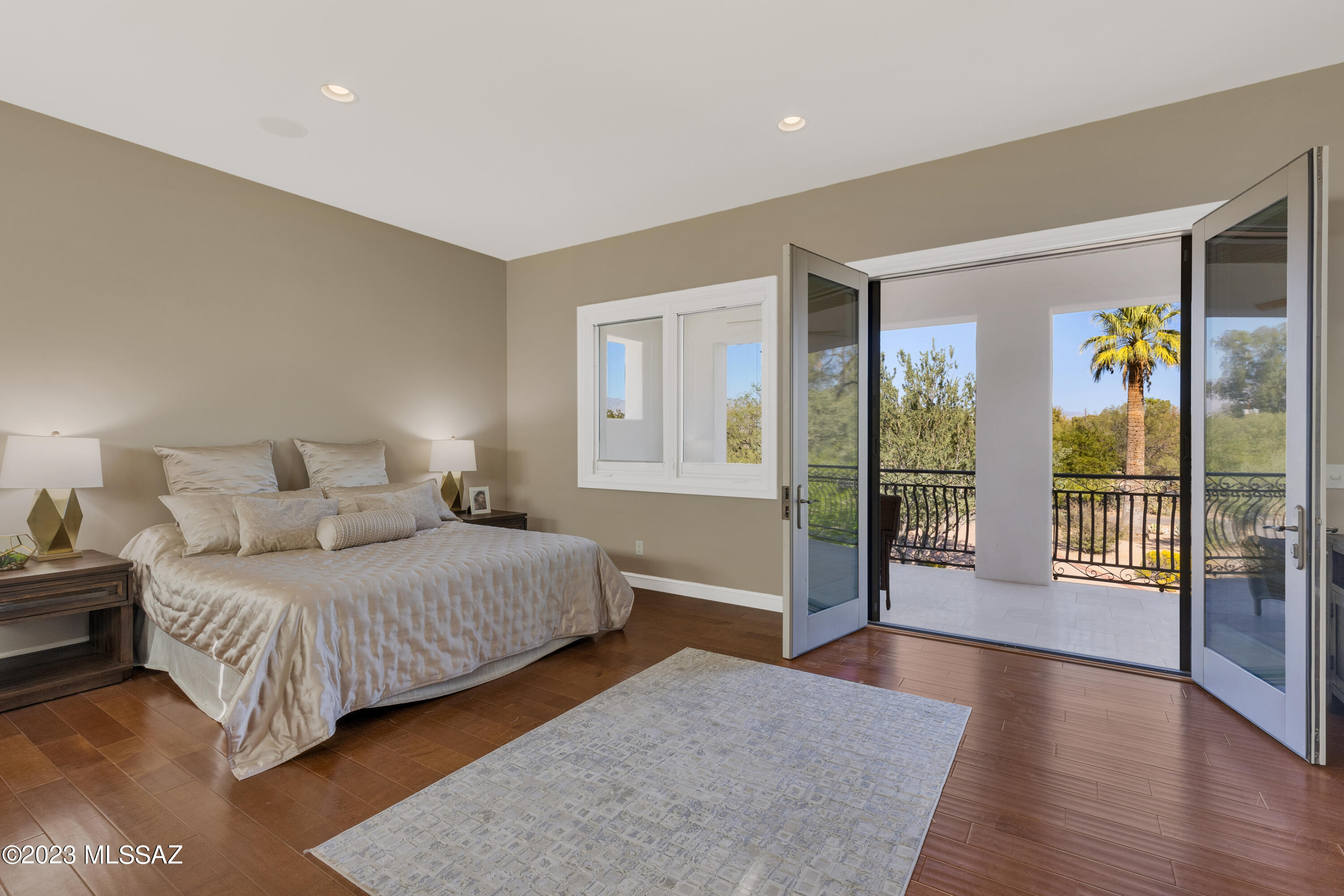 Colonia Solana - Residential