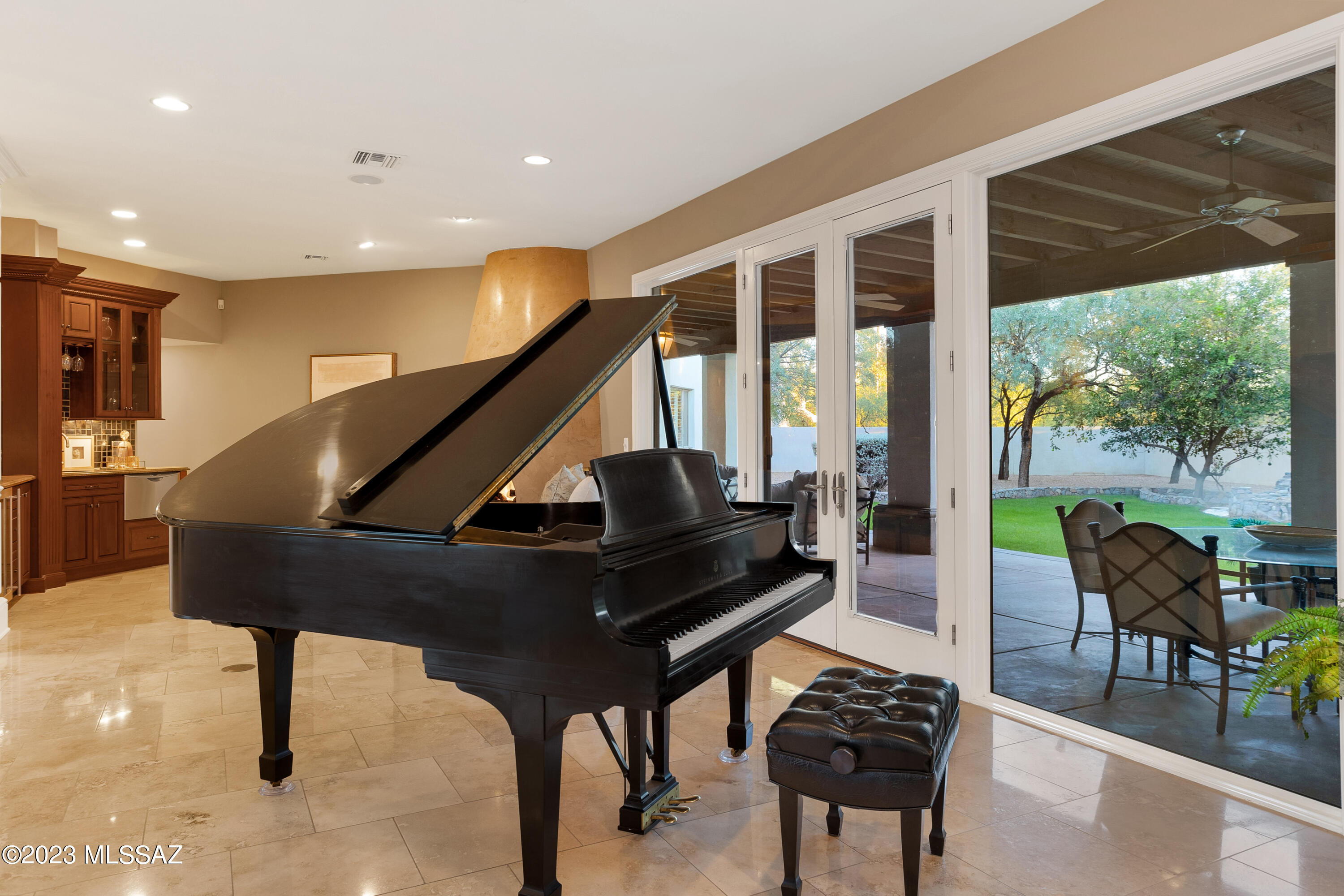 Colonia Solana - Residential