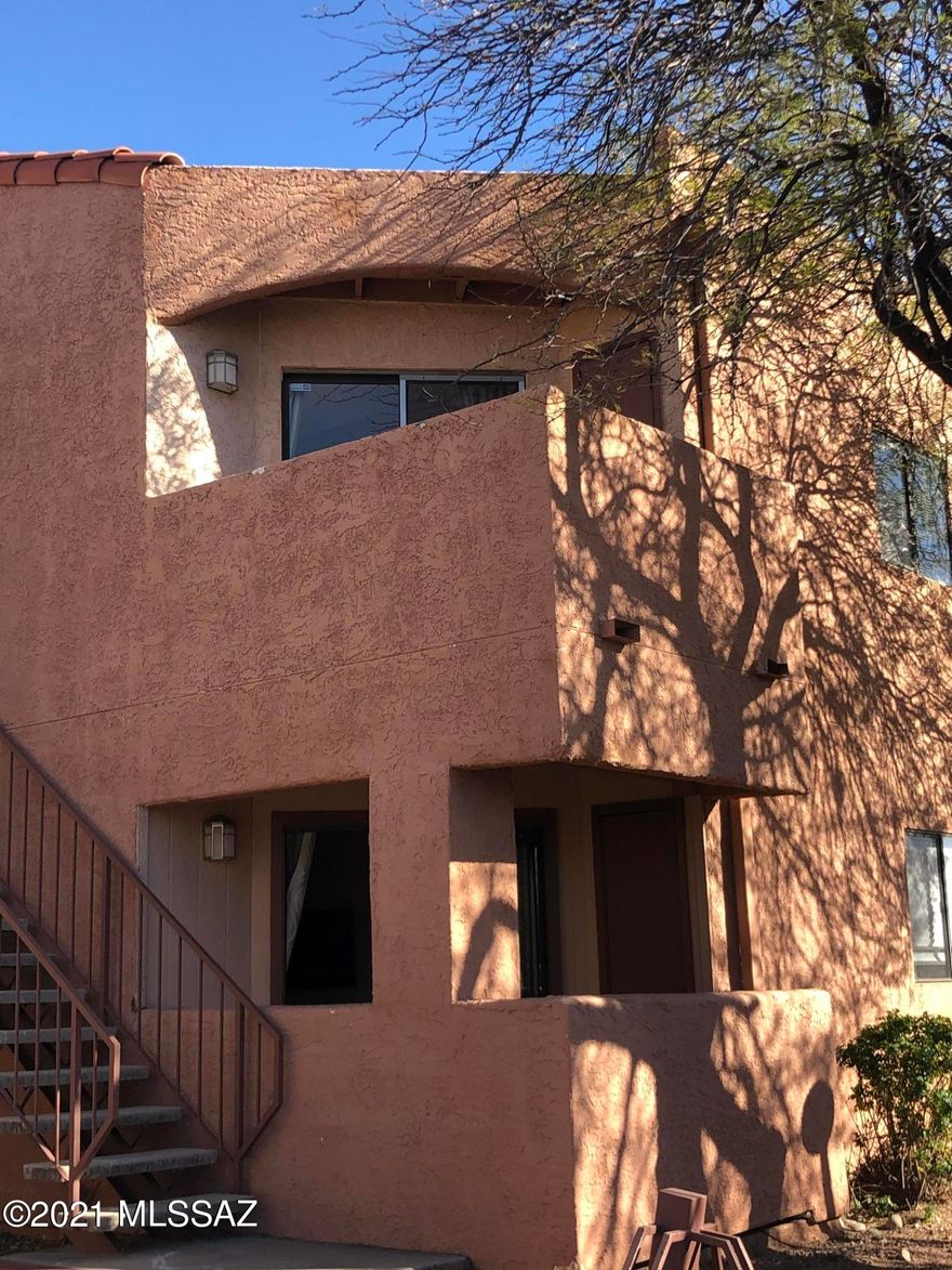 Cozy one bedroom, one bath condo with nice balcony. Great room with dining area and complete kitchen. Has many amenities such as pool, spa, BBQ/picnic area, basketball court, workout room and laundry. Near many businesses, restaurants, mass transit and the University of Arizona. The condo is being completely repainted inside and small repairs finished. Unit has had the HVAC replaced about four years ago per current owners.