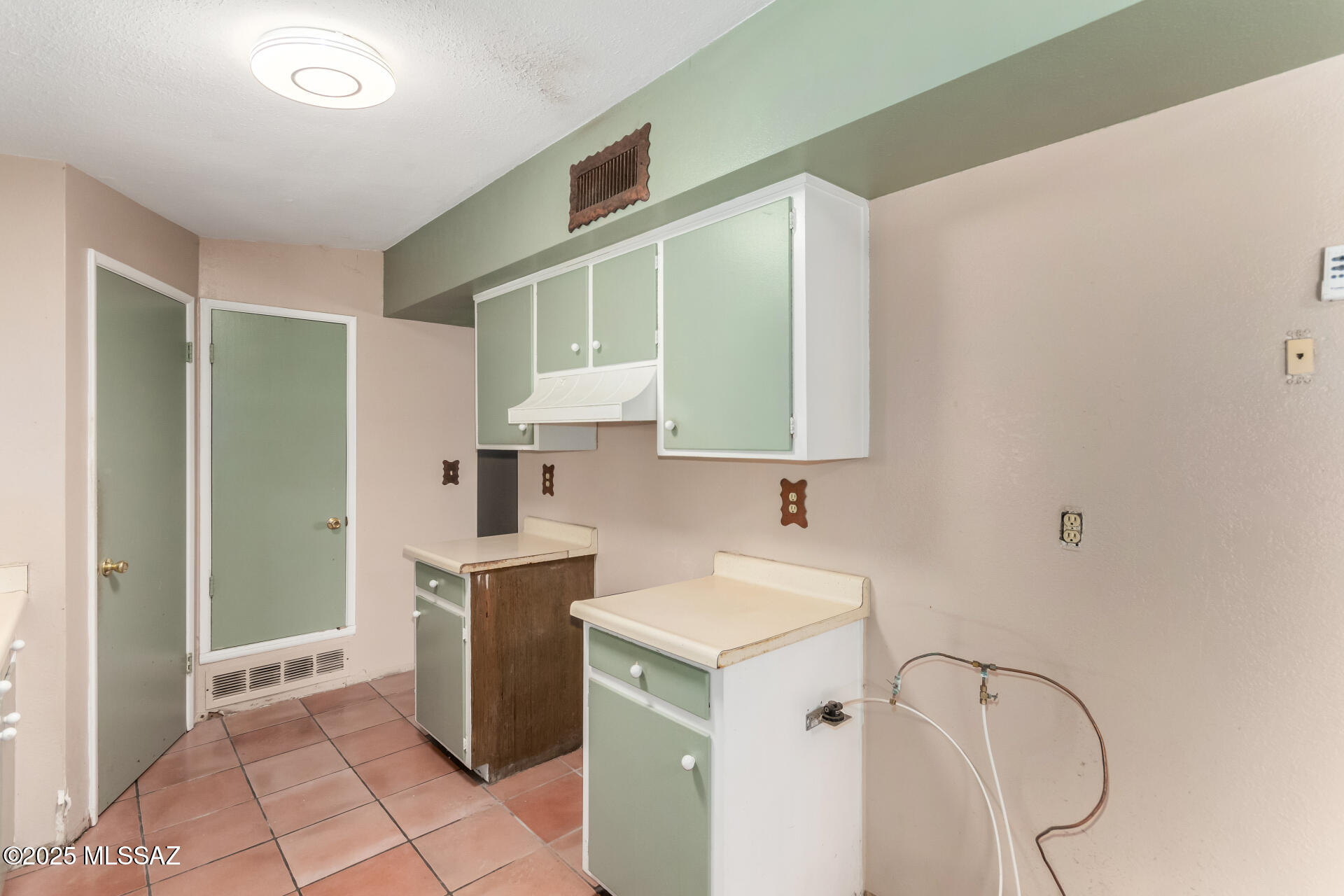 New Tucson Unit NO. 1 (1-127) - Residential