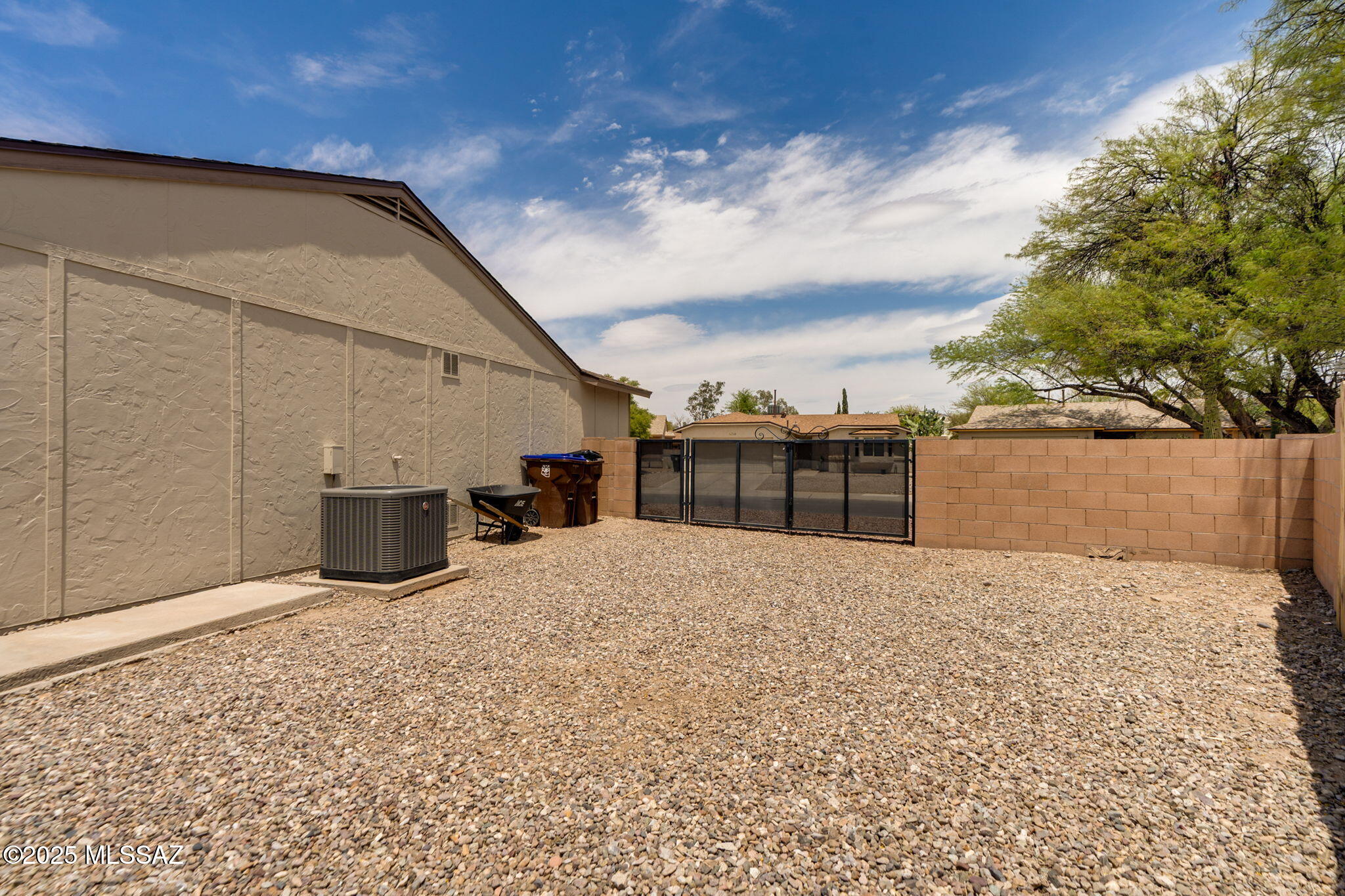 Meadowbrook (273-334, 348-403, 410-532) - Residential