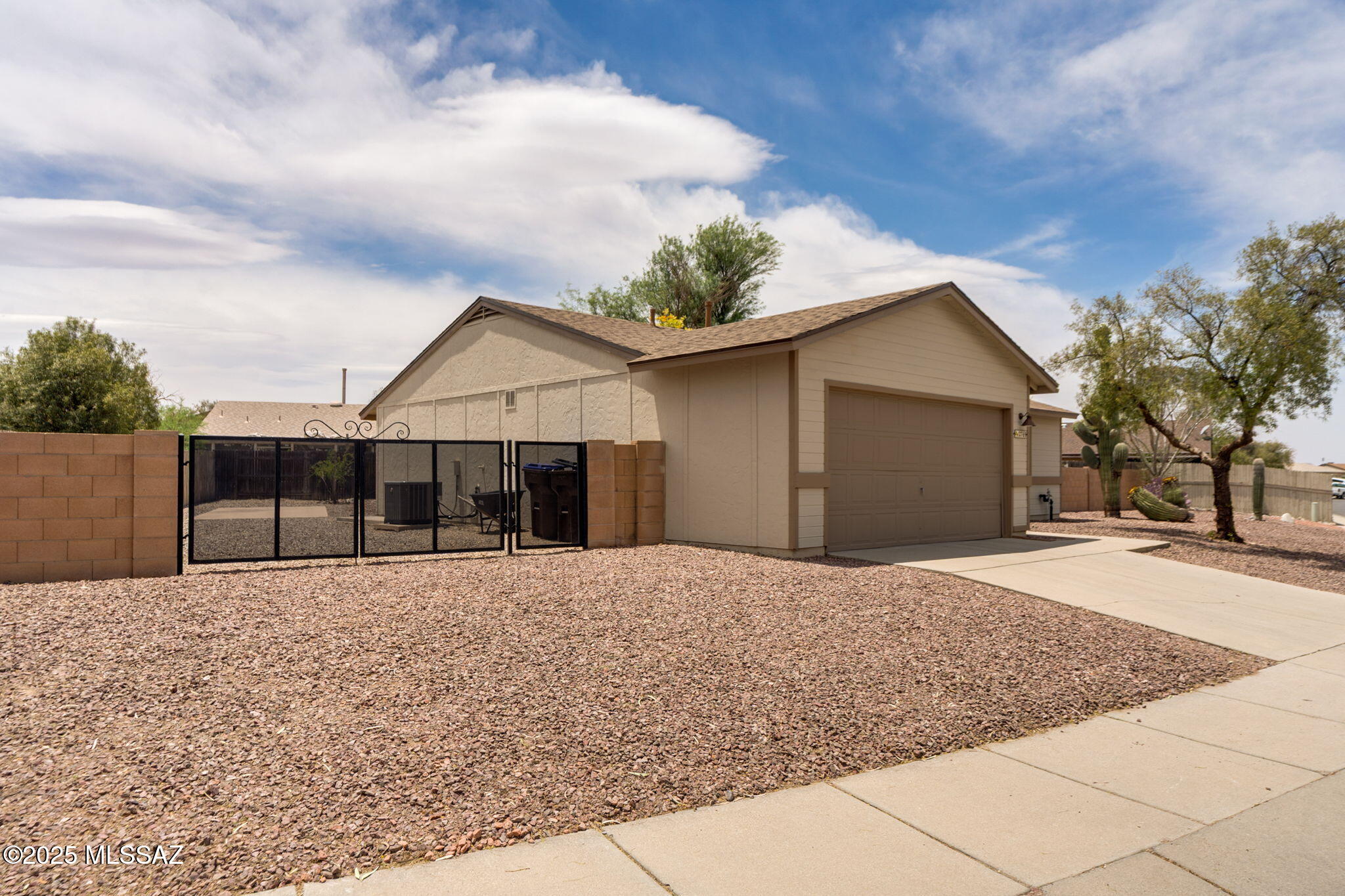 Meadowbrook (273-334, 348-403, 410-532) - Residential