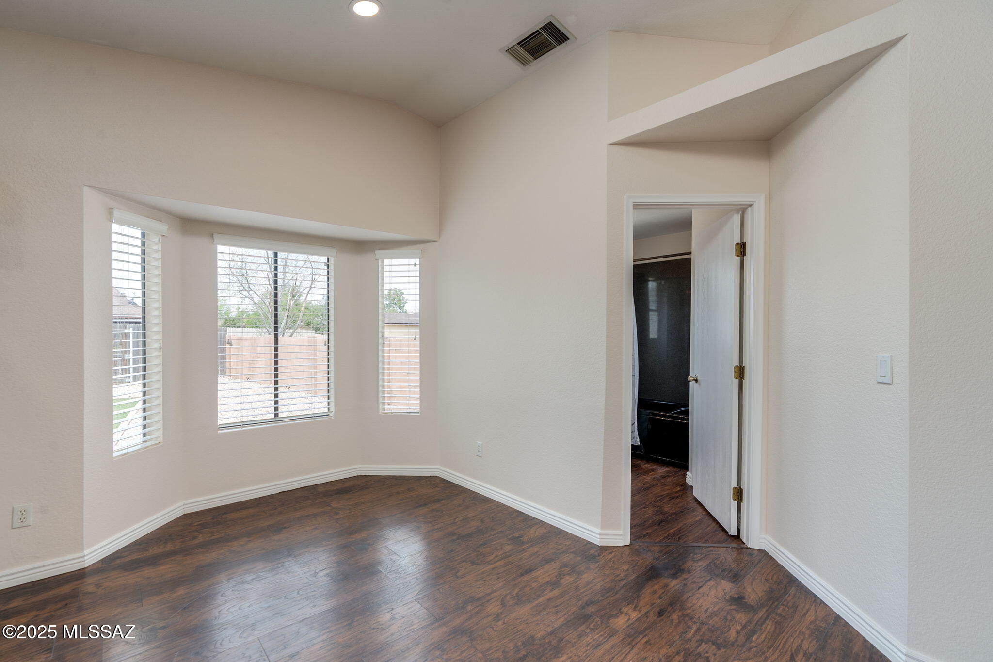 Meadowbrook (273-334, 348-403, 410-532) - Residential