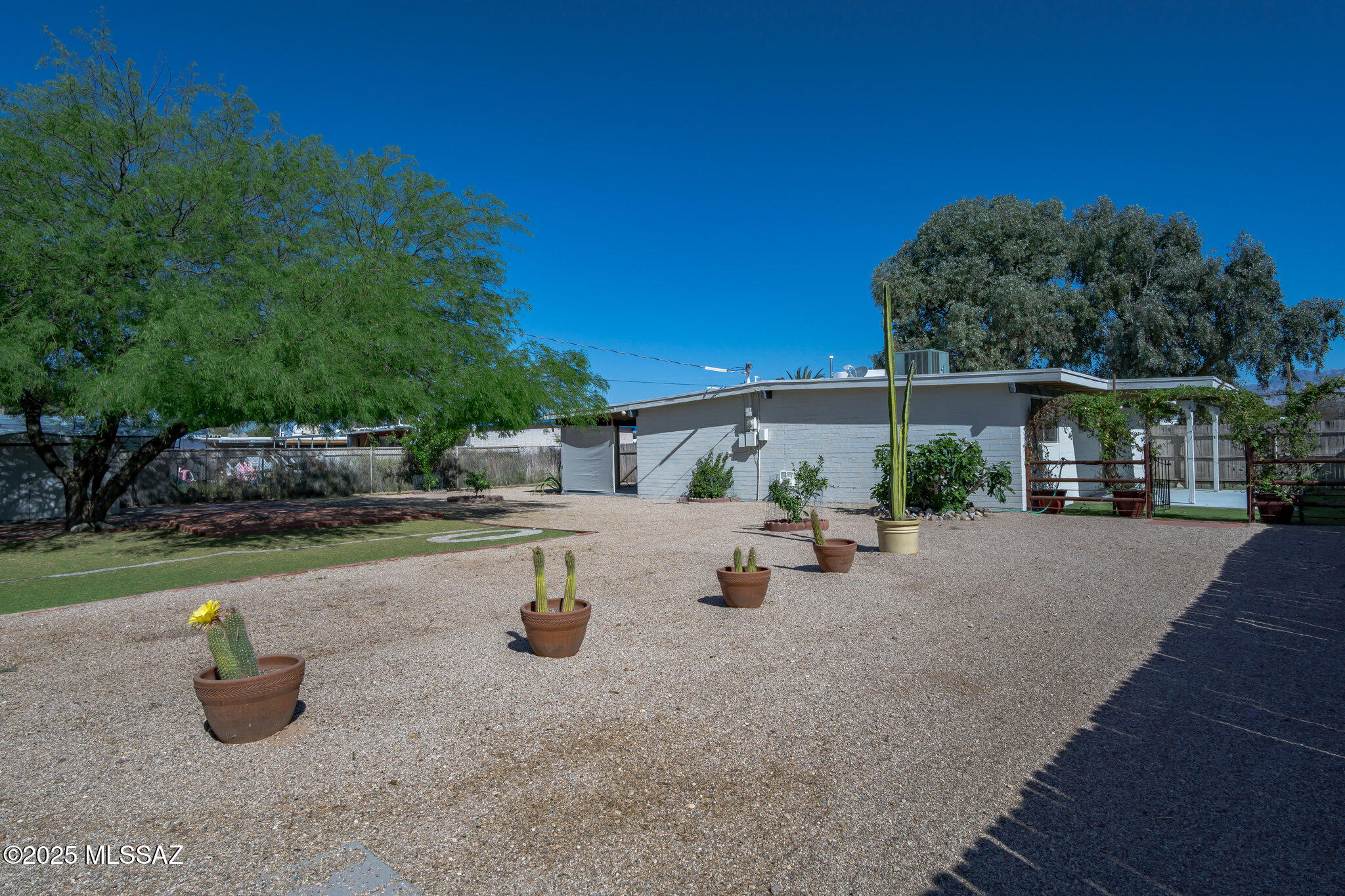 Vista Del Prado (1-274) - Residential