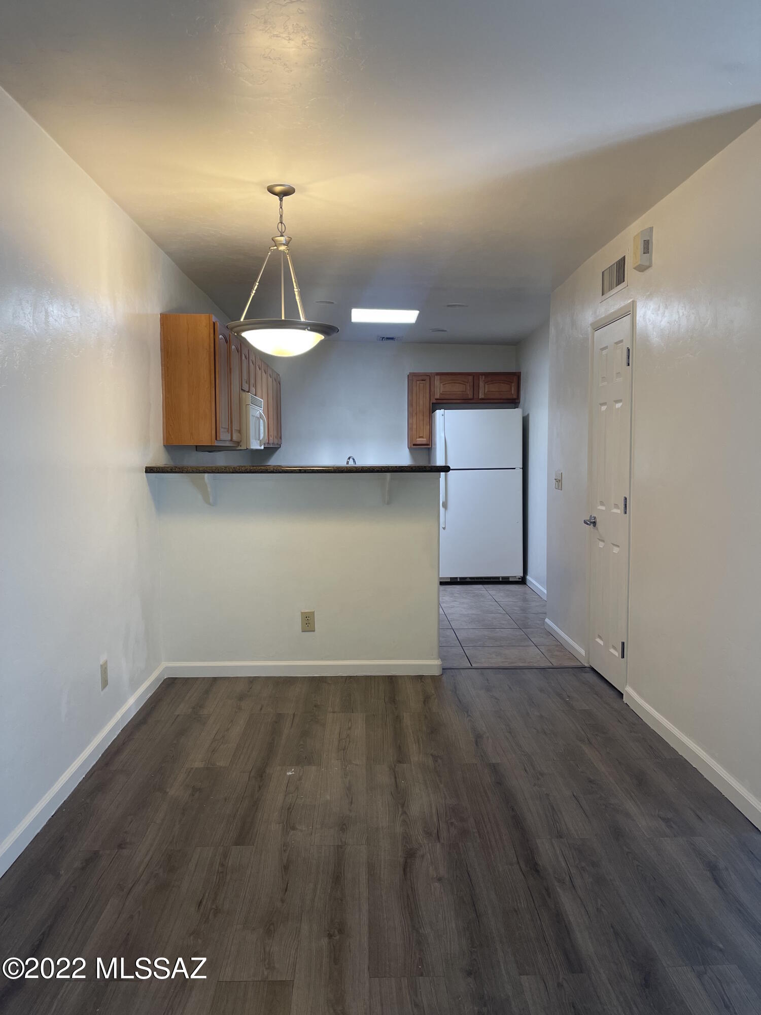 Reflections in the Catalina Condominium - Residential Lease