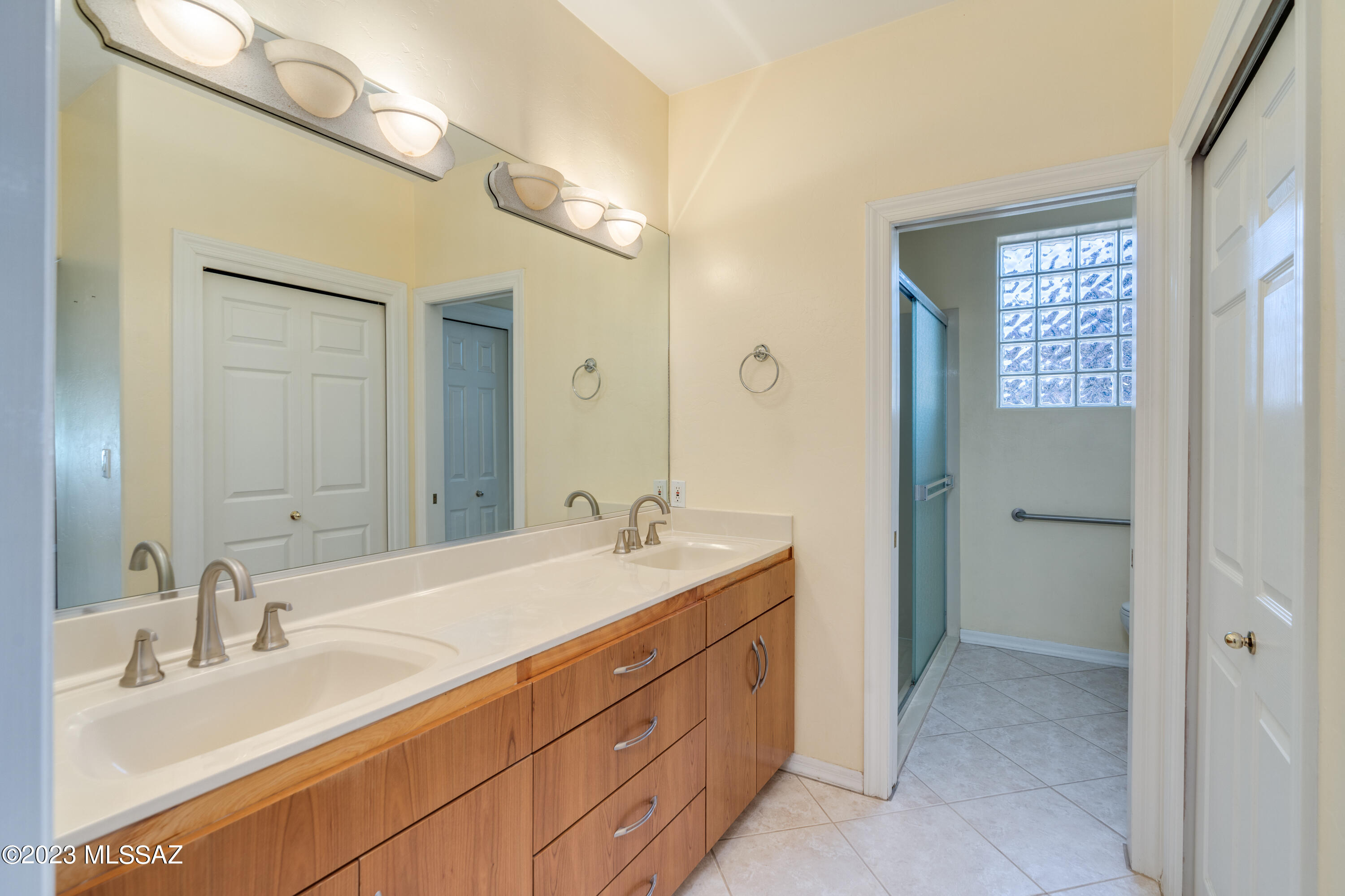 Tucson National Est West - Residential