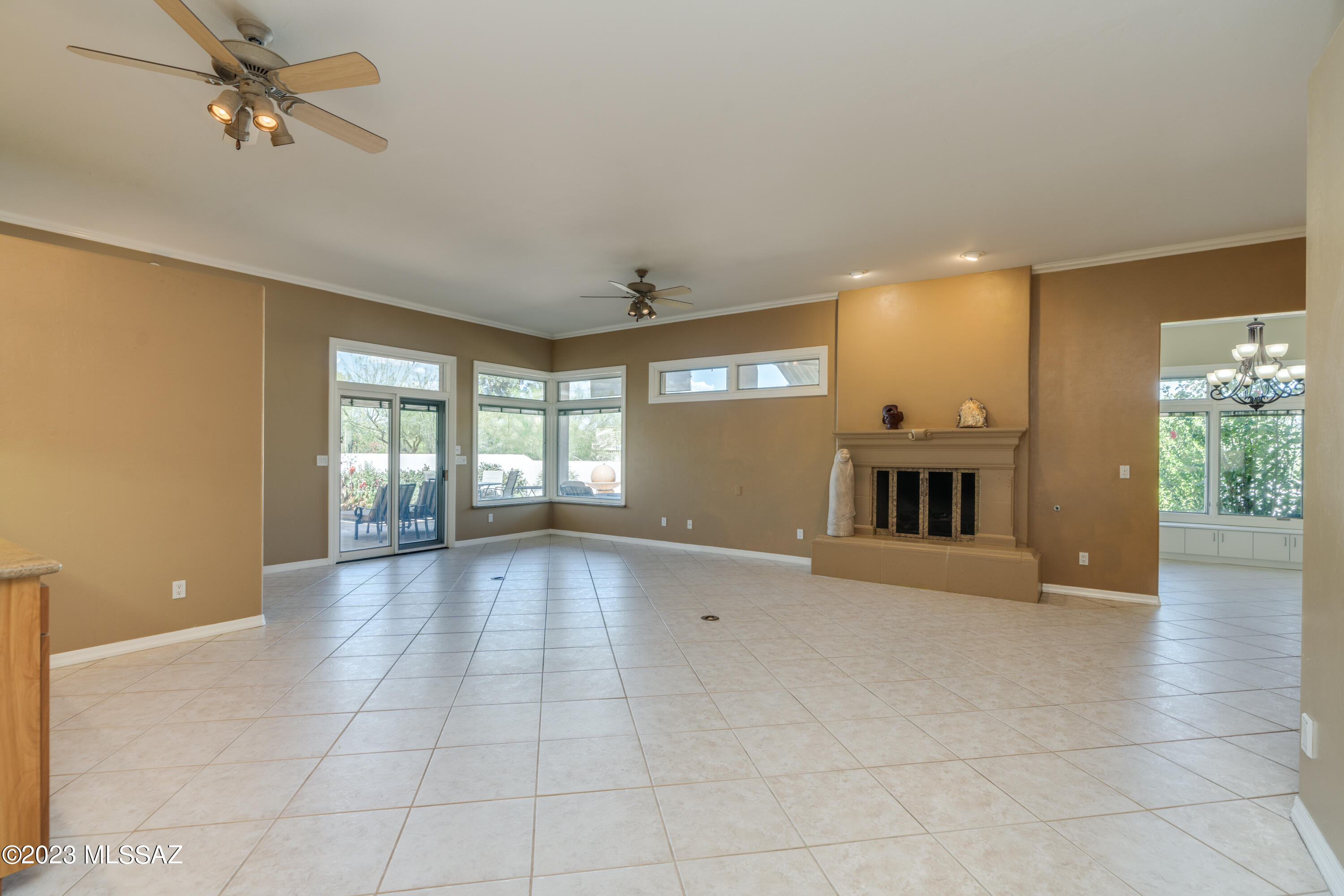Tucson National Est West - Residential