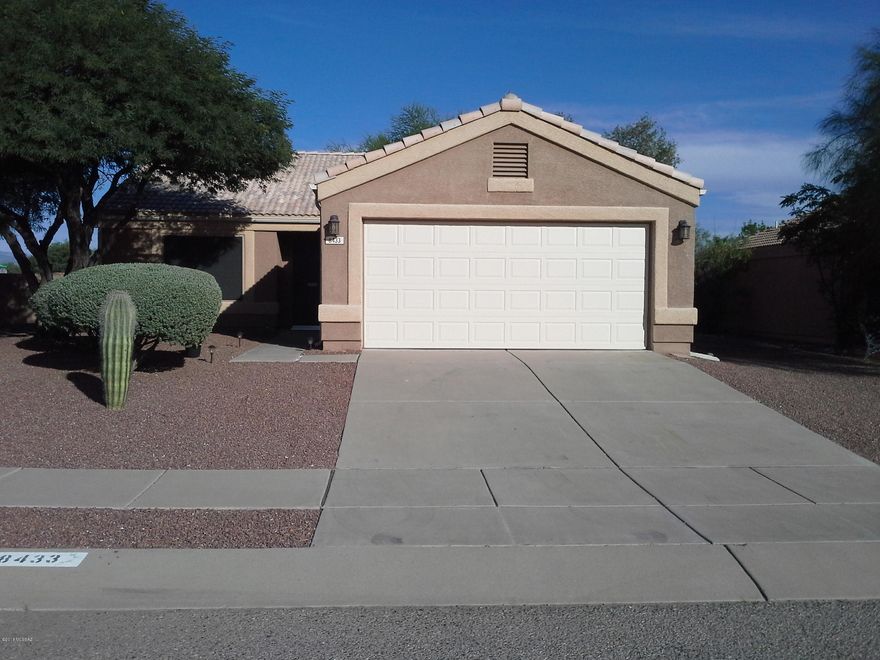 WOW !! I think this will be gone by Sunday.  Very desirable Vail school dist.  Home has eat in kitchen with corrian counters, All appliances stay including washer and dryer. Covered patio with easy care backyard.  Corner lot. Wrought iron security door, Tile roof.  Around the corner from purple heart park.  Close to shopping, schools, and easy access to I-10 and the east side.  Don't wait. Seller is allowing $3000.00 for closing needs or floor allowance.