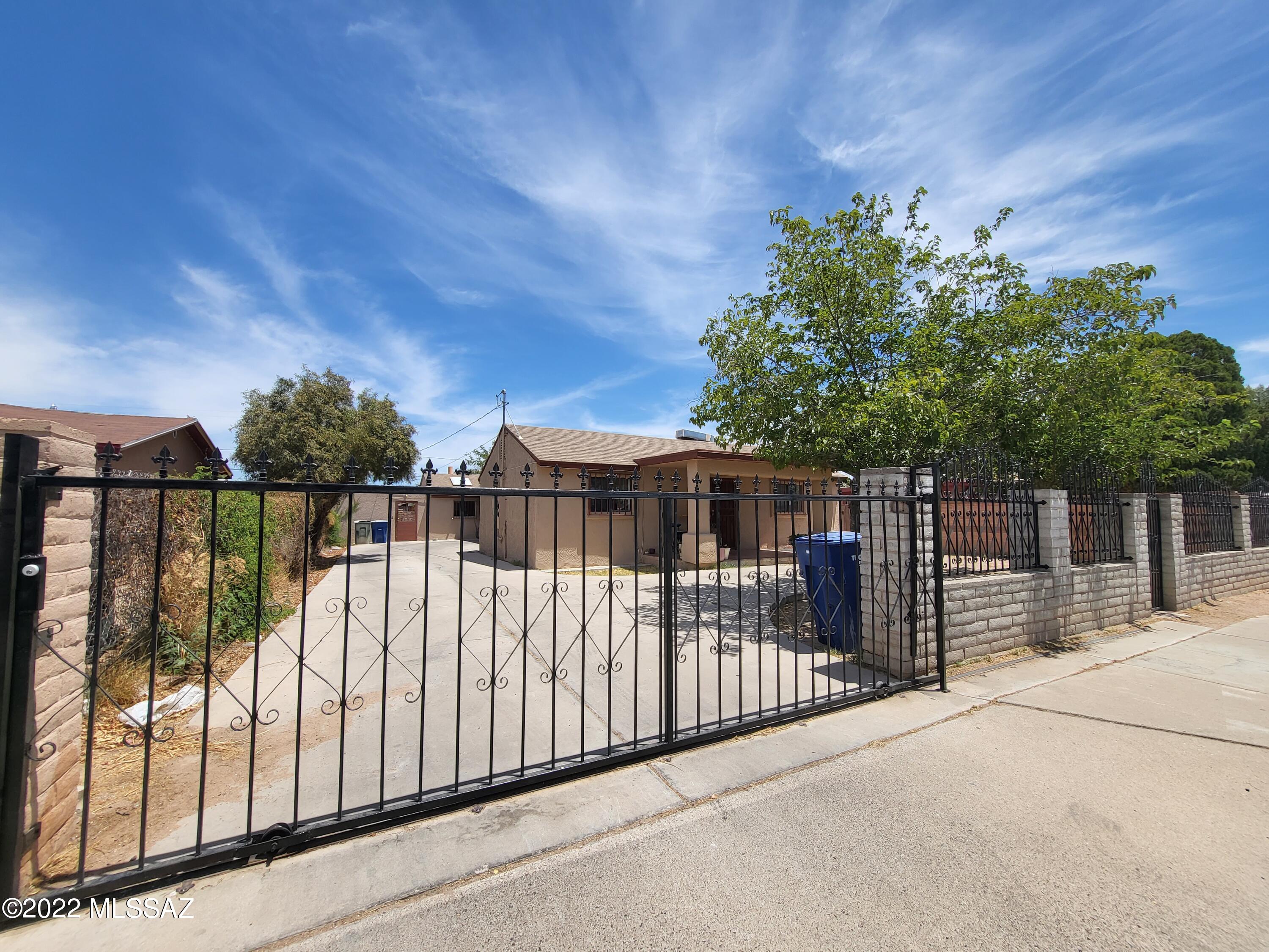 National City NO. 6 Amend. - Residential Lease
