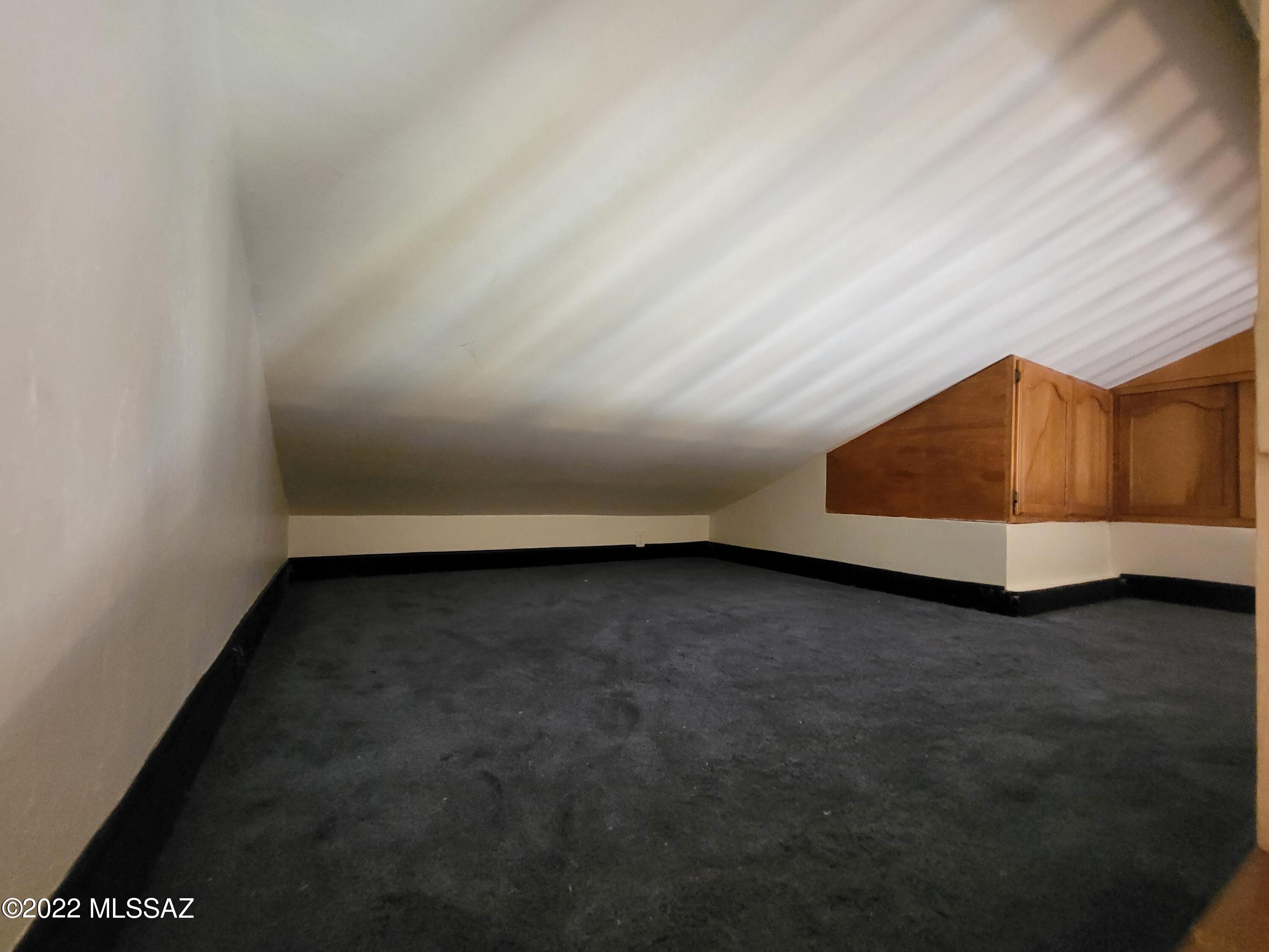 National City NO. 6 Amend. - Residential Lease