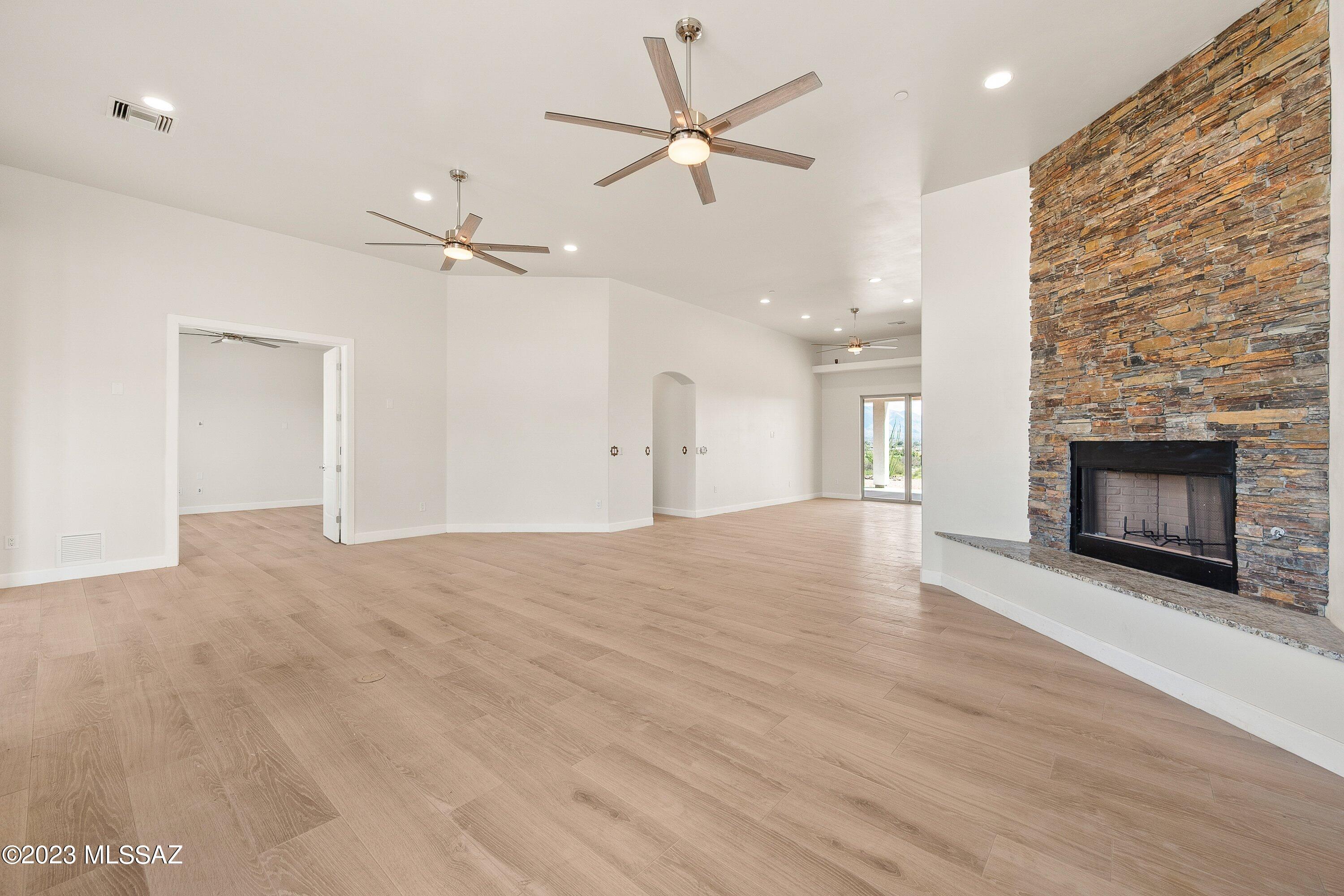 Gracious Estates (1-30) - Residential