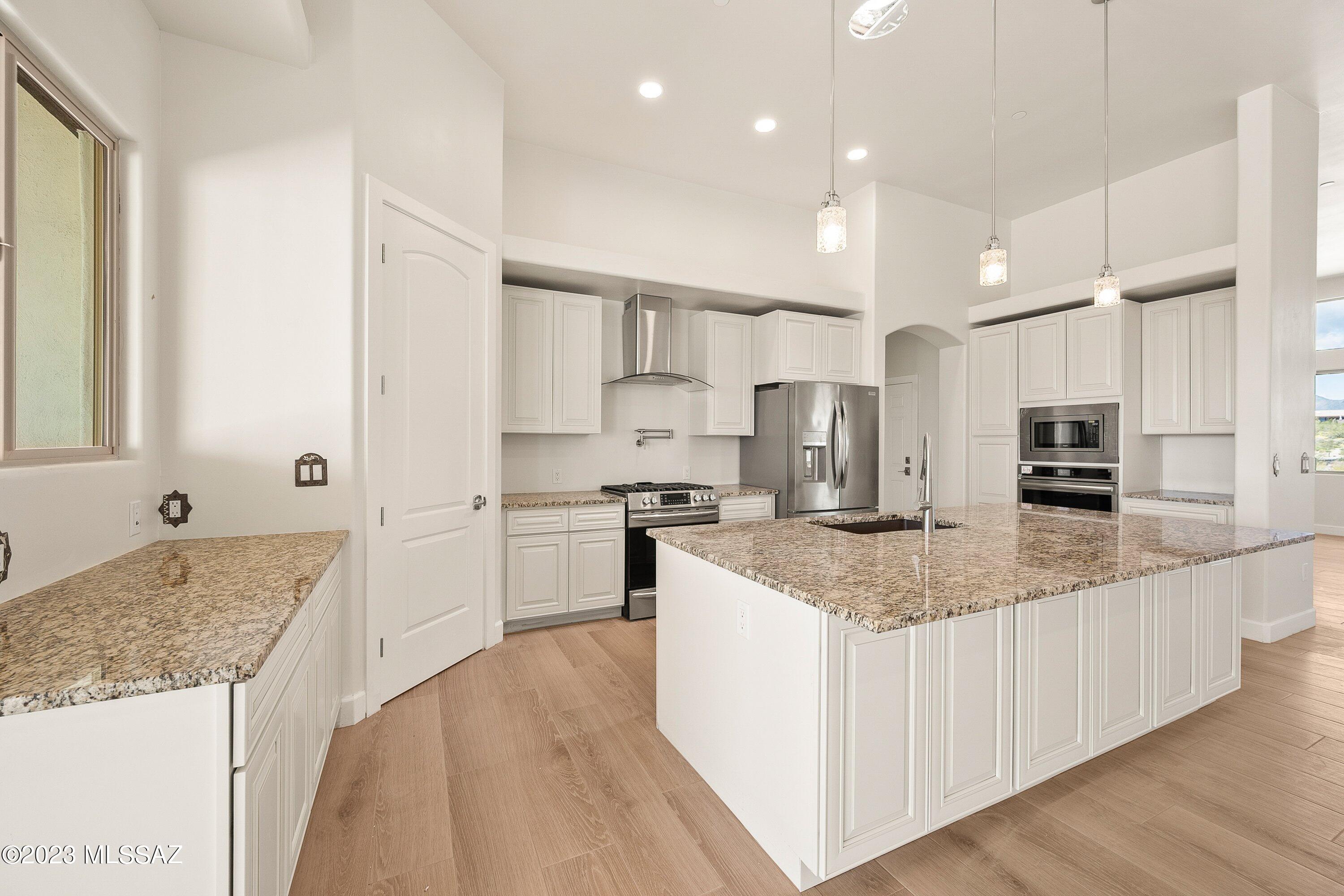 Gracious Estates (1-30) - Residential