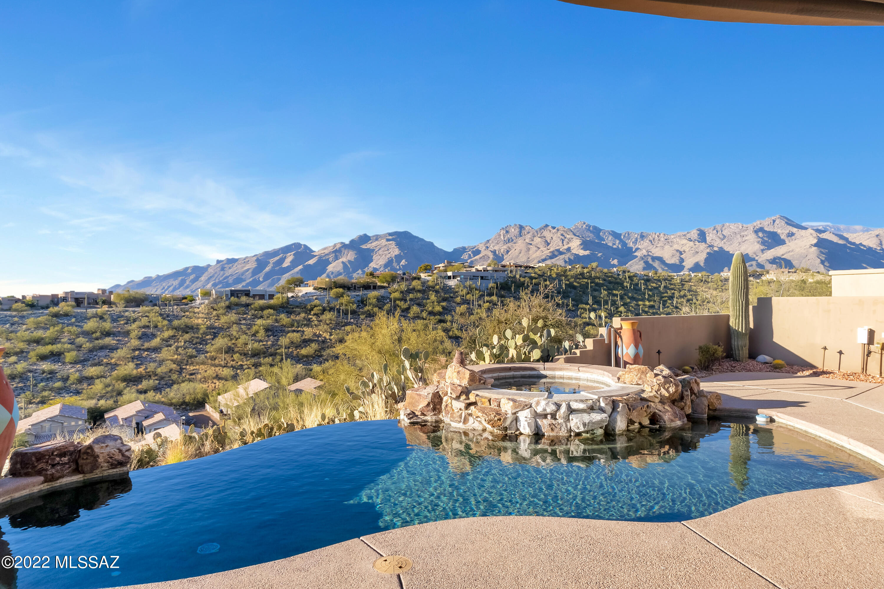 Sabino Mountain (1-290) - Residential