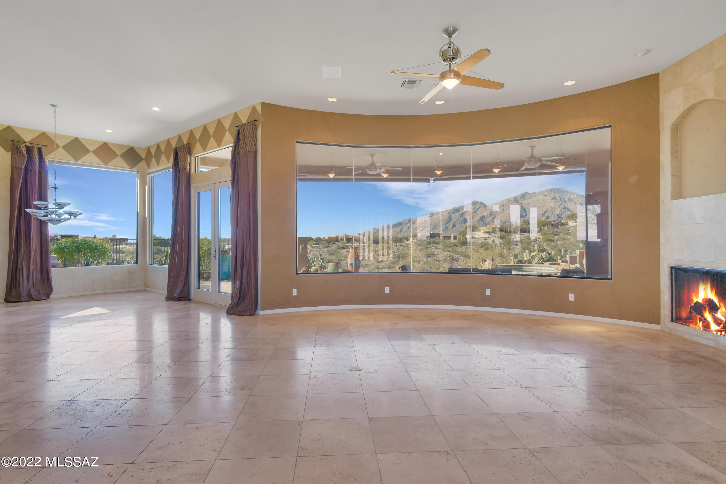 Sabino Mountain (1-290) - Residential