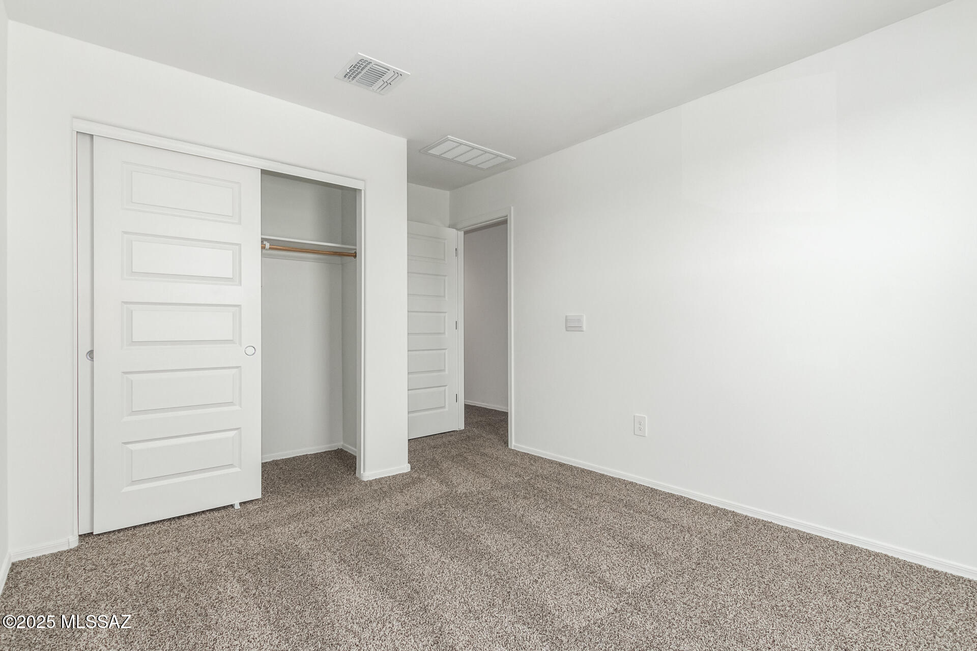 Saguaro Bloom SQ20180540069 - Residential
