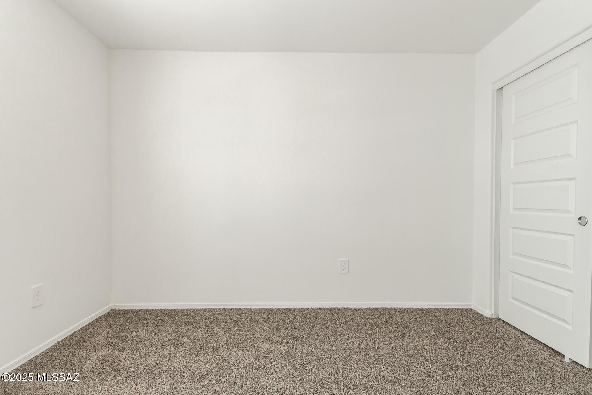 Saguaro Bloom SQ20180540069 - Residential