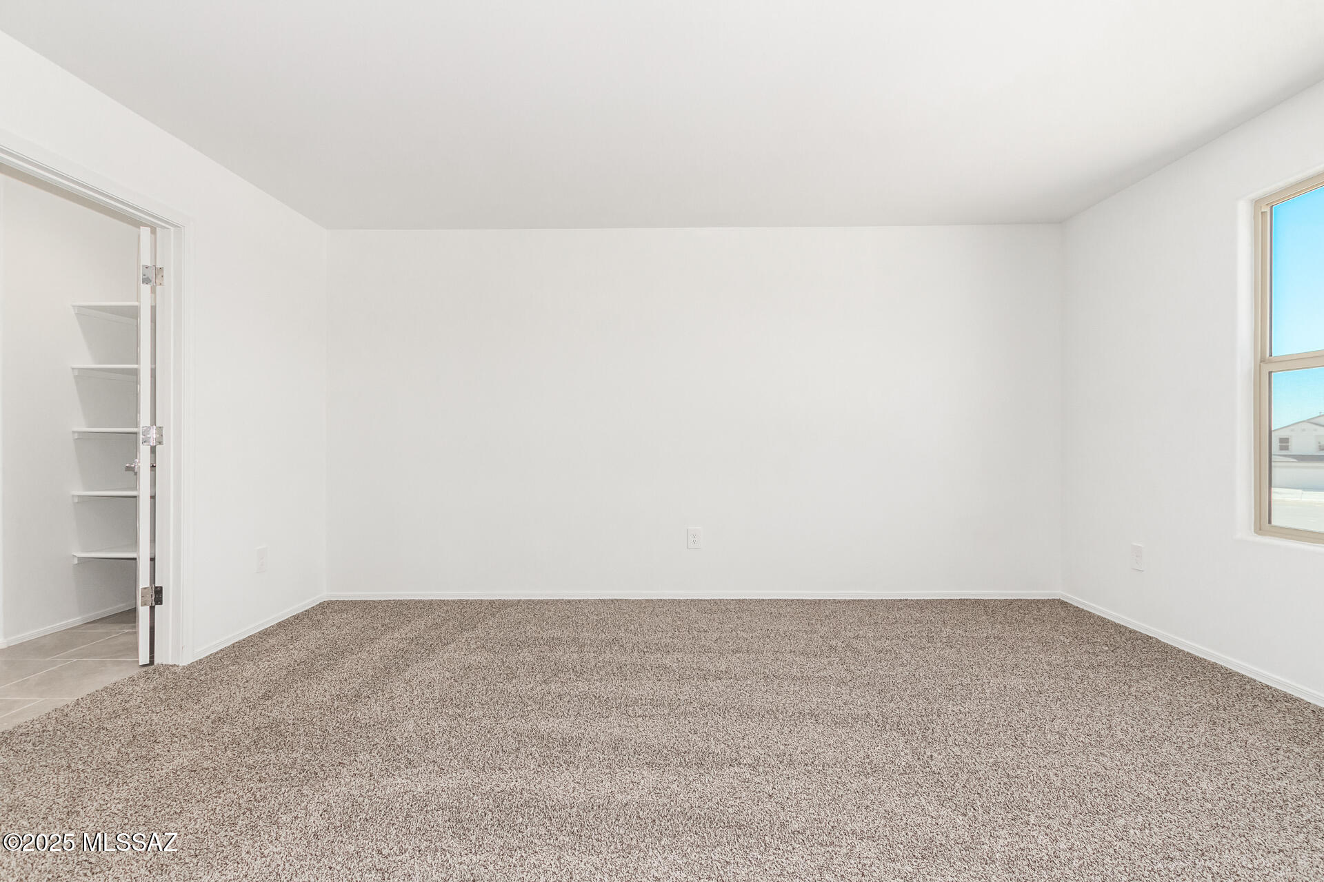 Saguaro Bloom SQ20180540069 - Residential