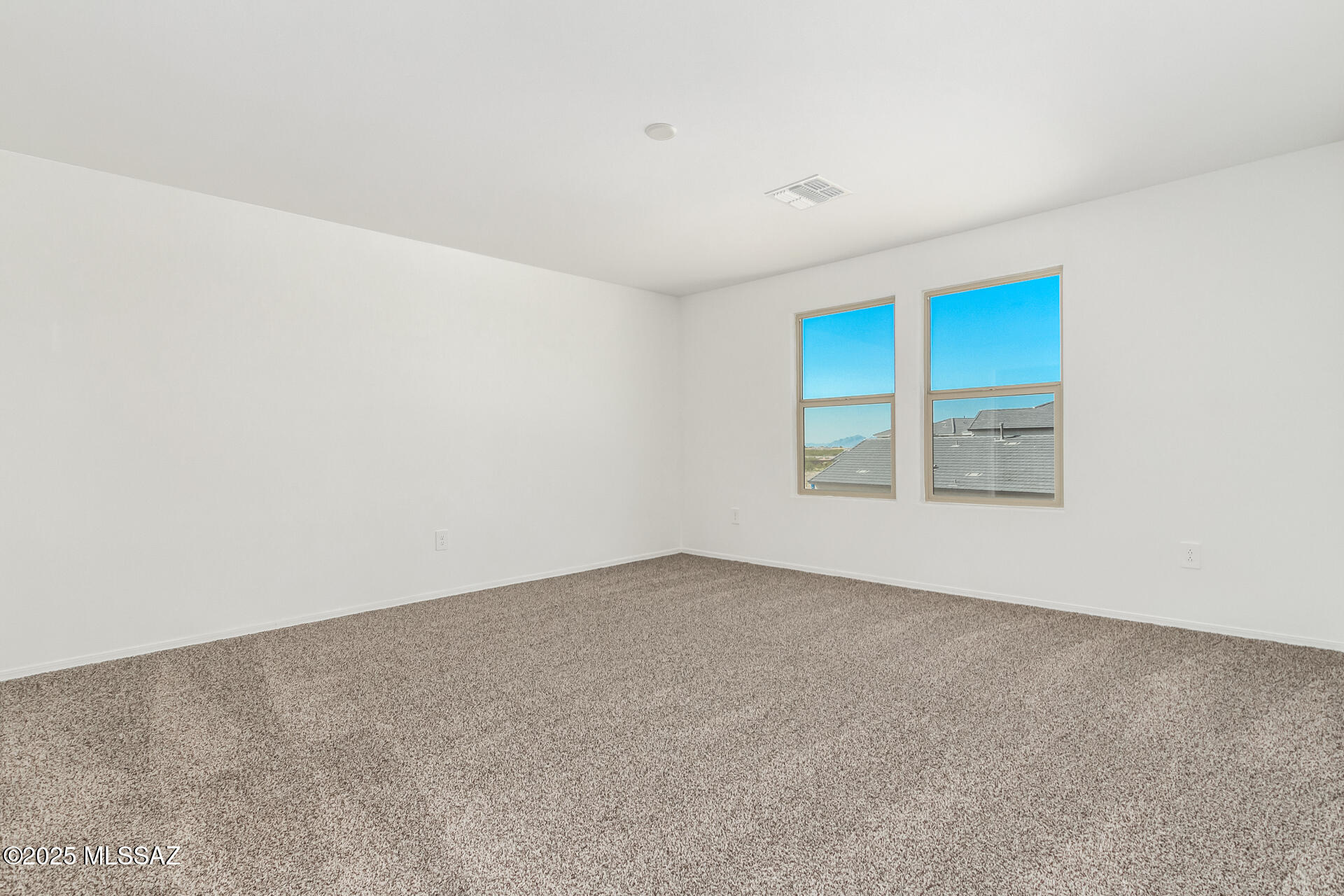 Saguaro Bloom SQ20180540069 - Residential