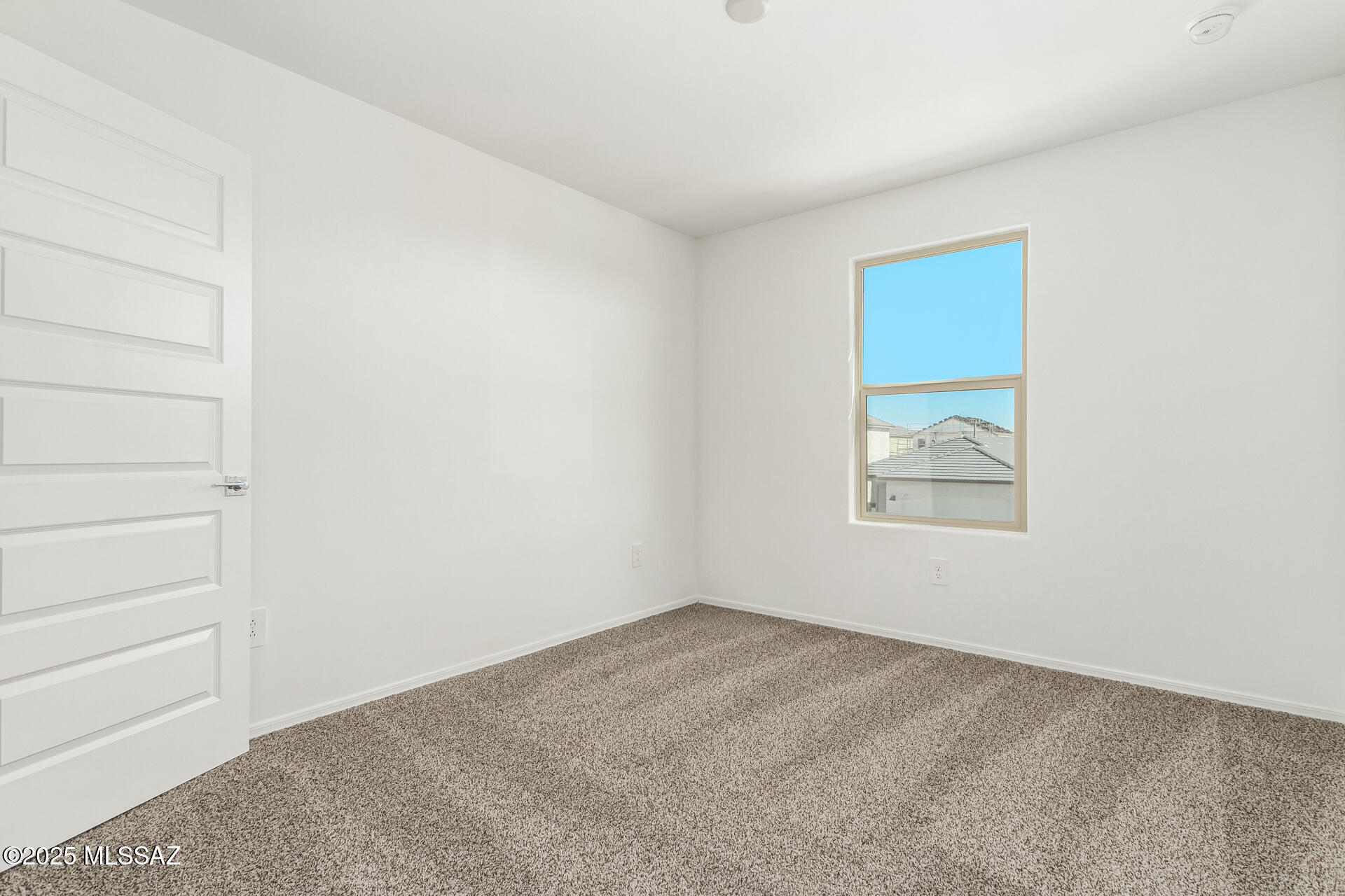 Saguaro Bloom SQ20180540069 - Residential