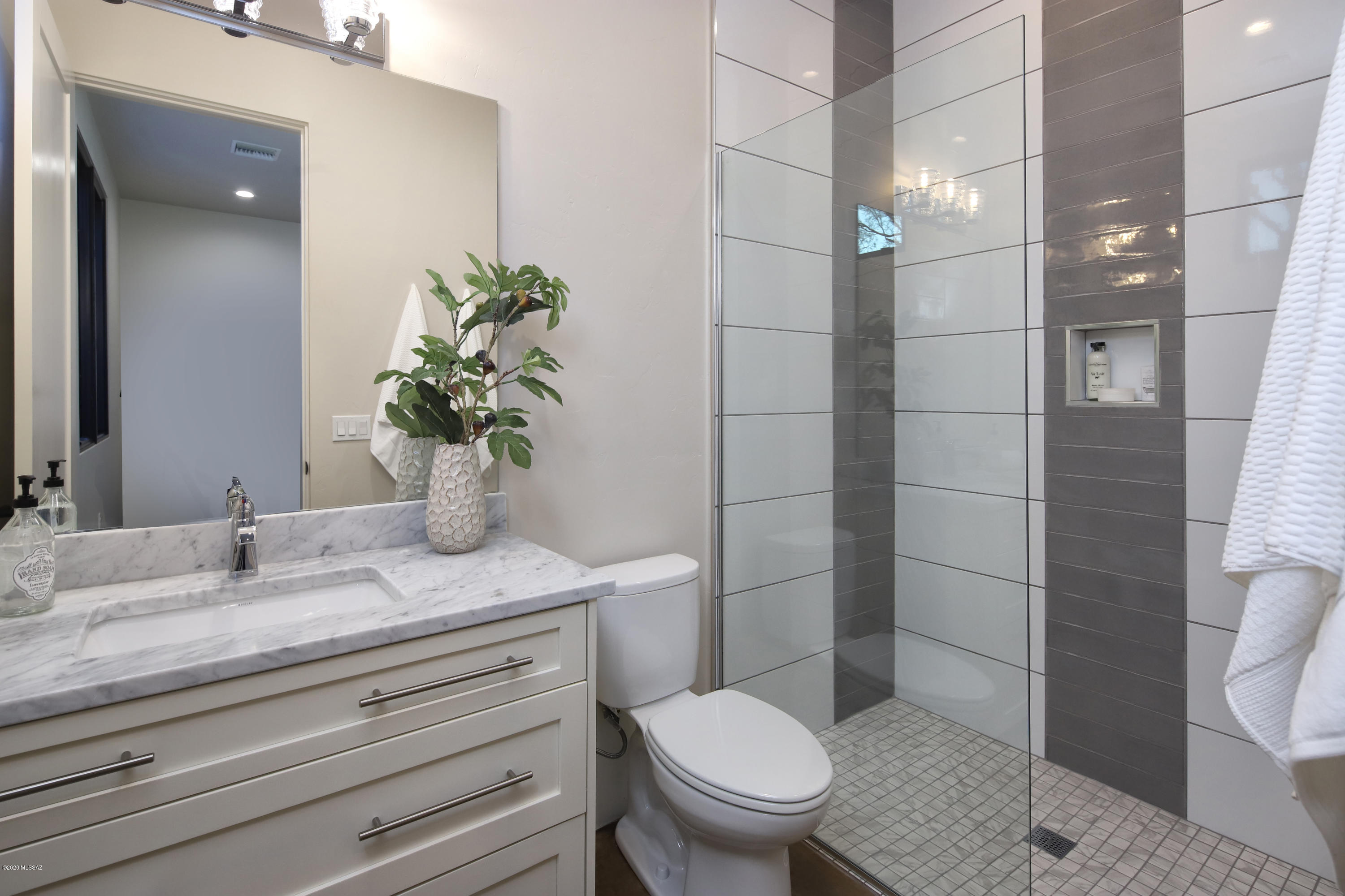 Catalina Foothills Estates NO. 5 - Residential