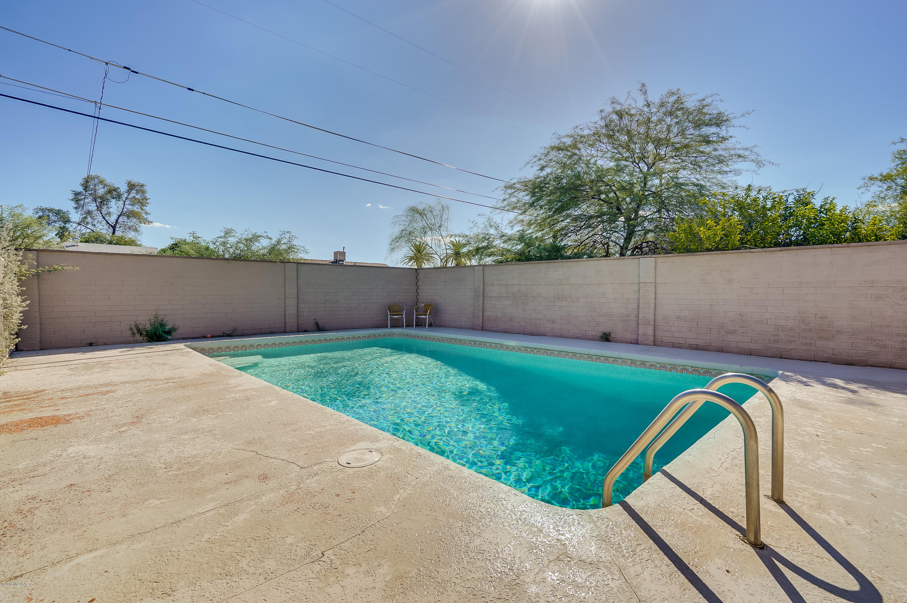 Del Monte Village - Residential