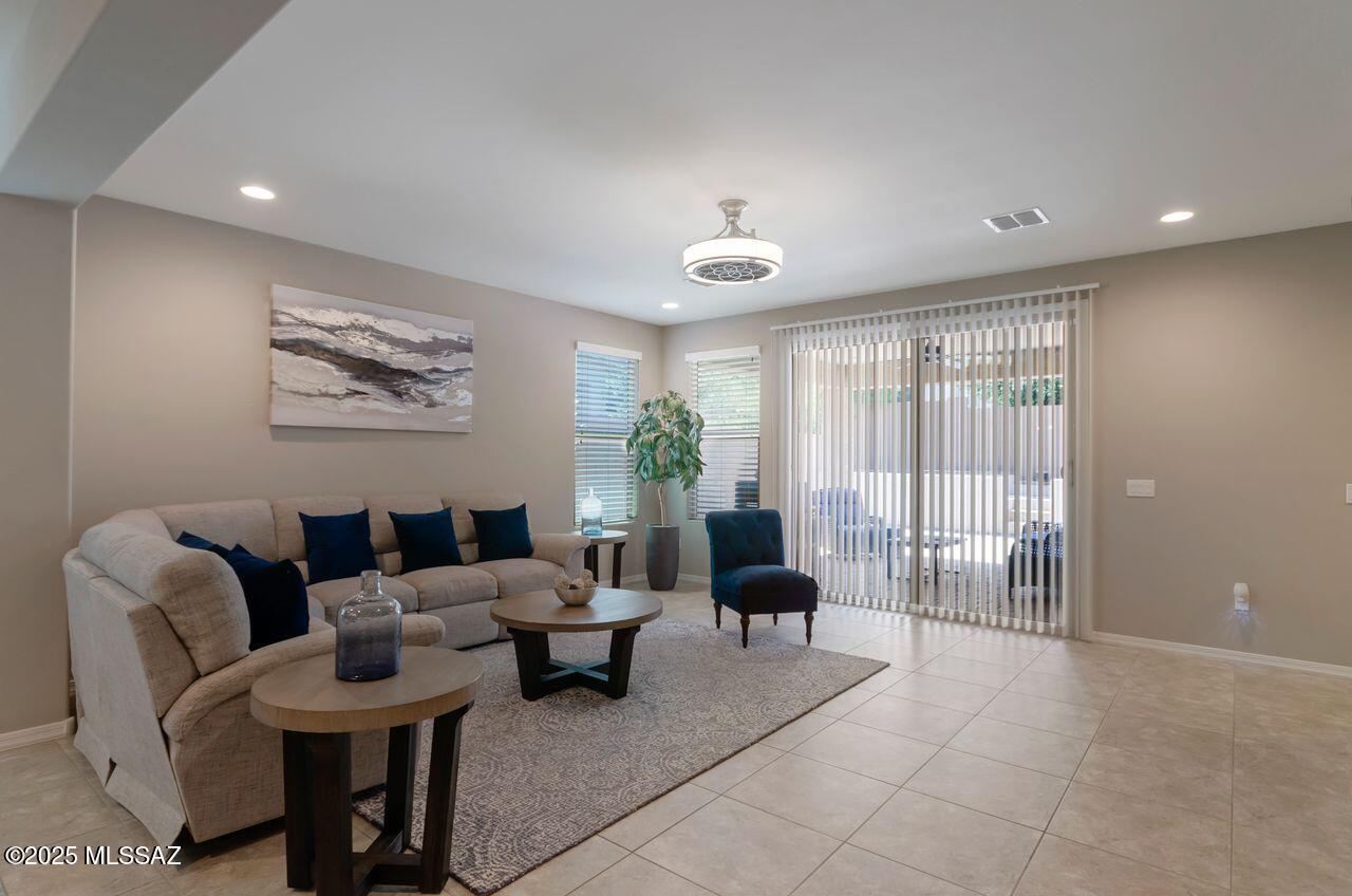 Sierra Morado Unit 3 Phase 1 SQ20142200489 - Residential
