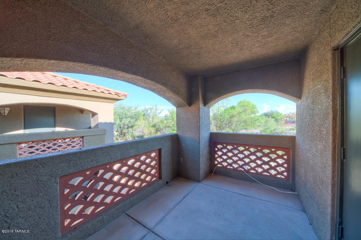 Veranda at Ventana Condominiums - Residential