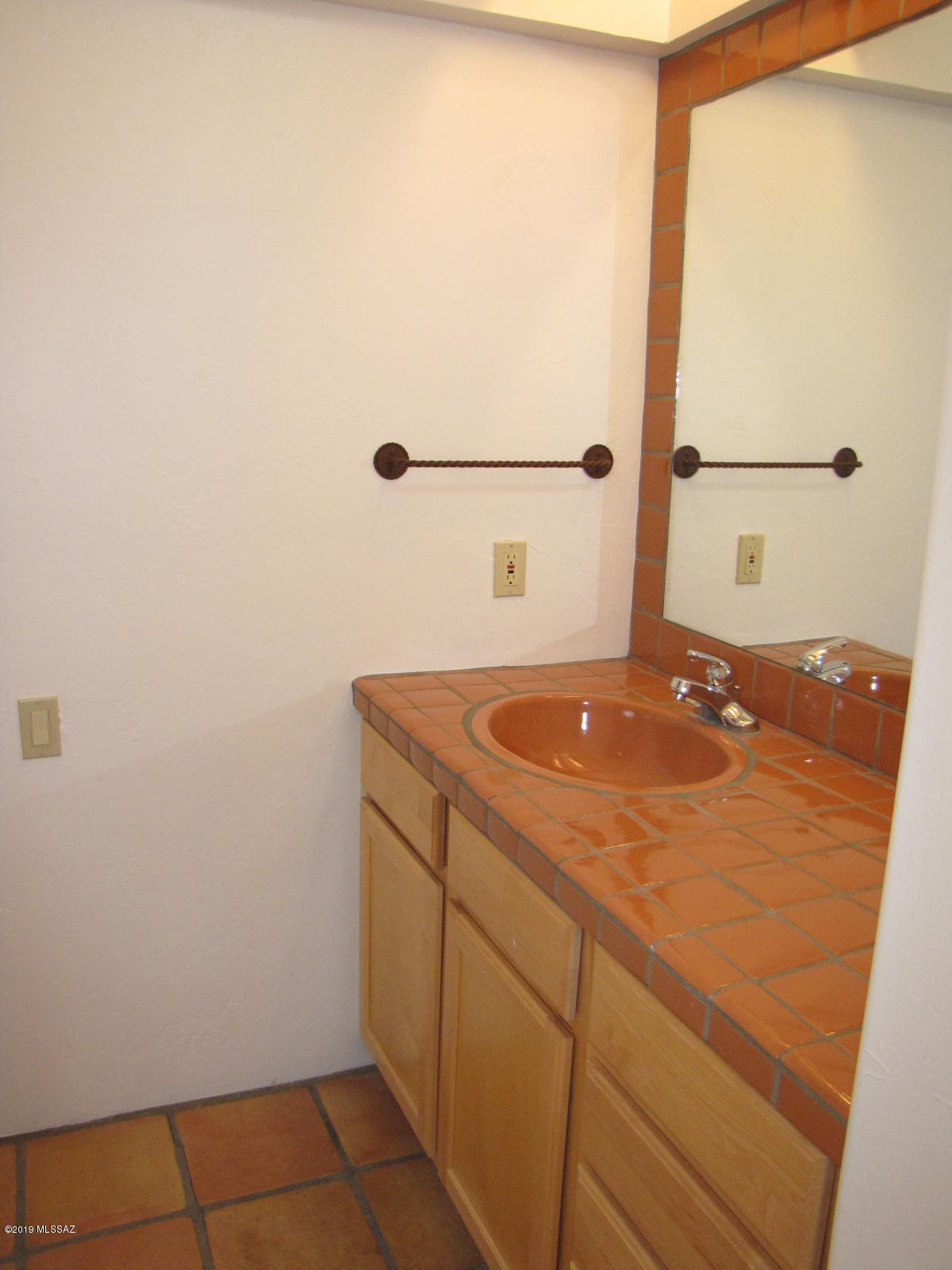 Village On Hacienda Del Sol - Residential Lease