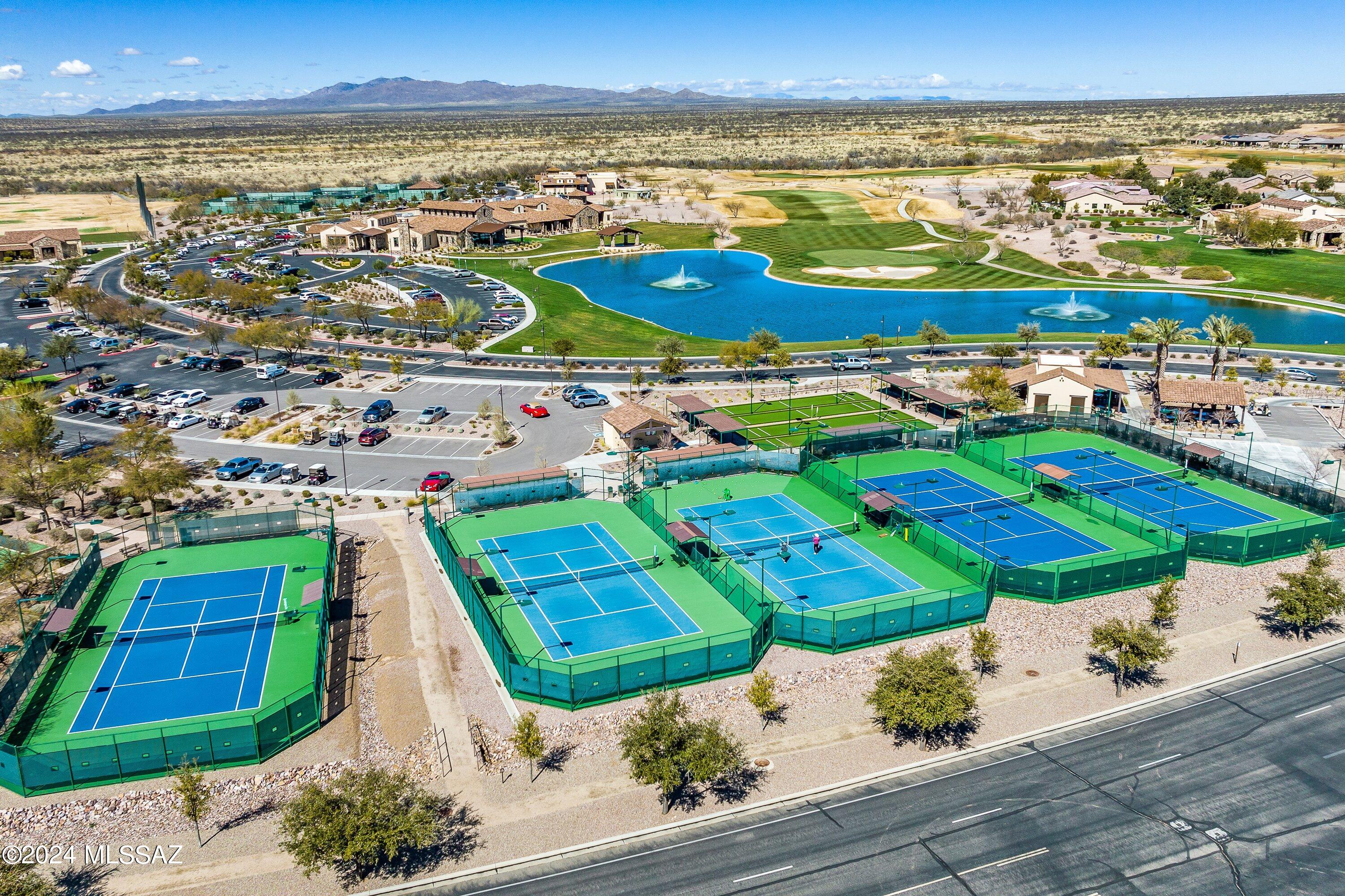 Saddlebrooke Ranch - Residential