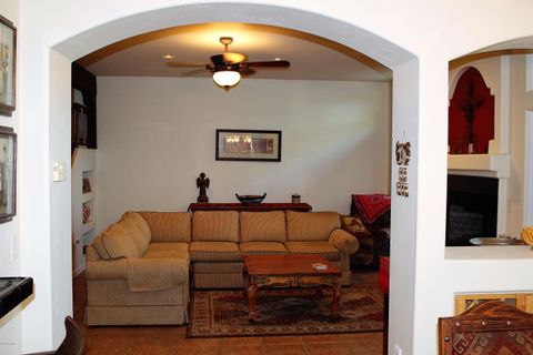 A home in Tubac