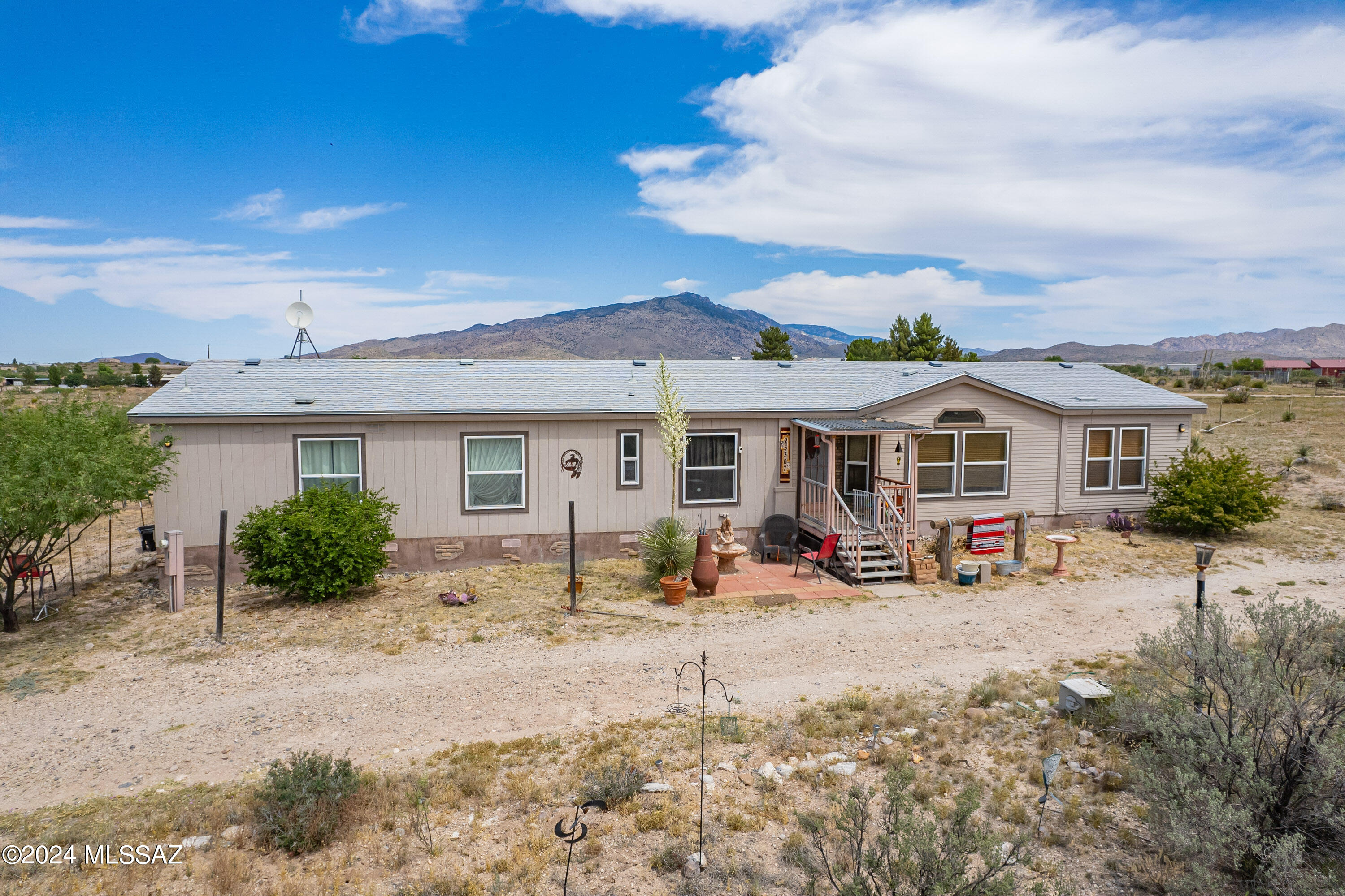 View Benson, AZ 85602 mobile home