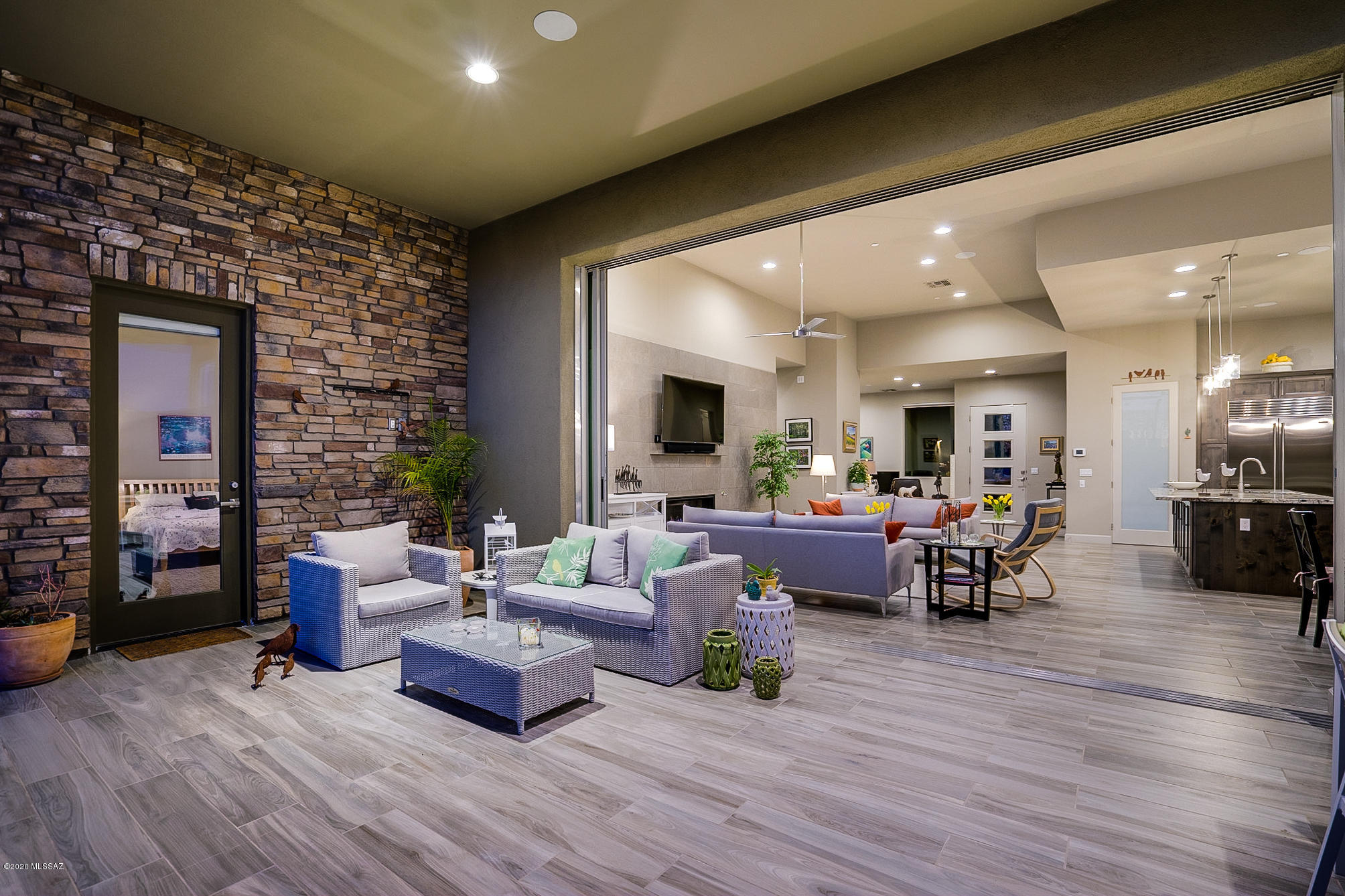 Stone Canyon IIA (134 & 397-403) - Residential