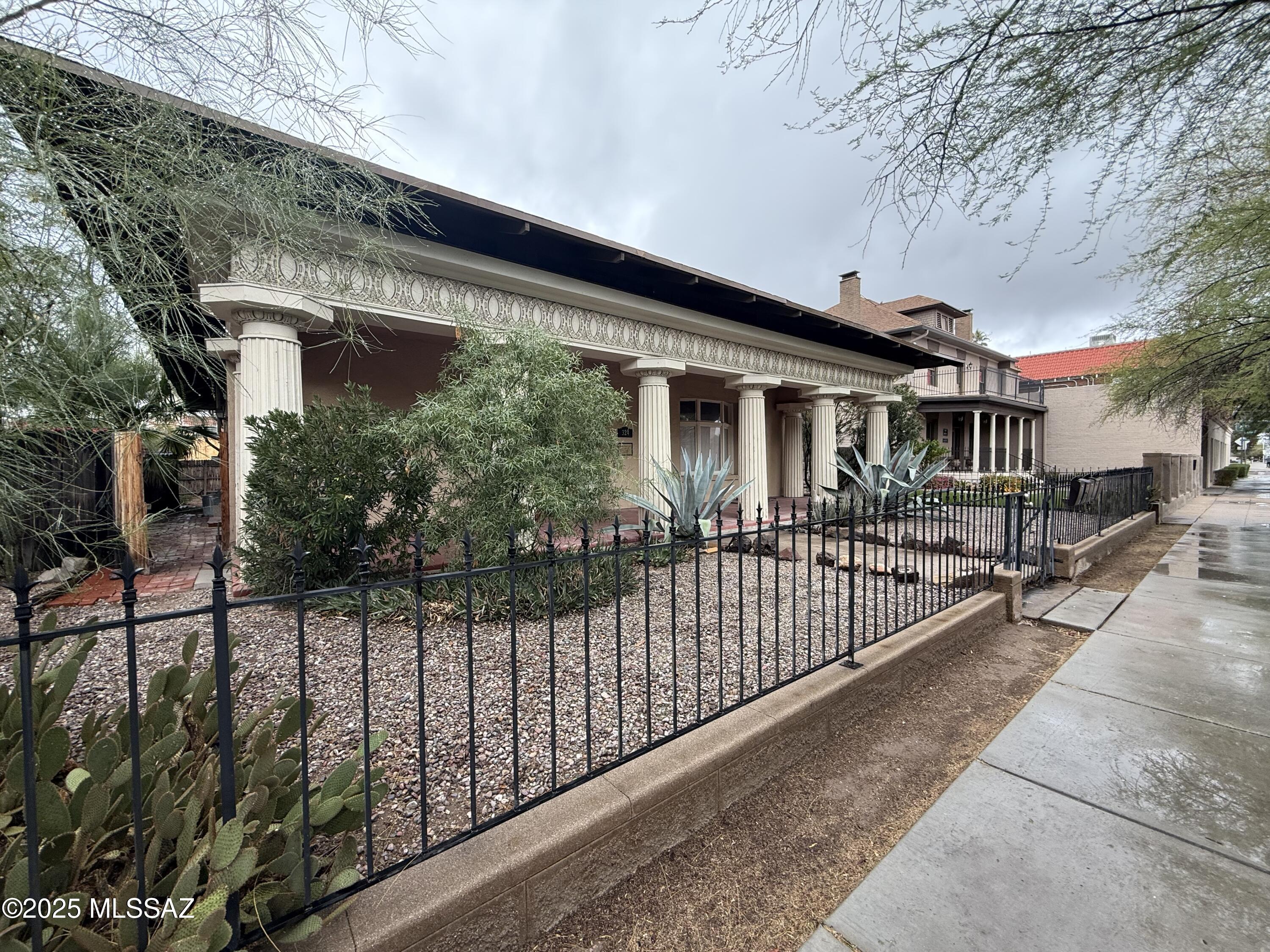 Tucson - Residential Lease