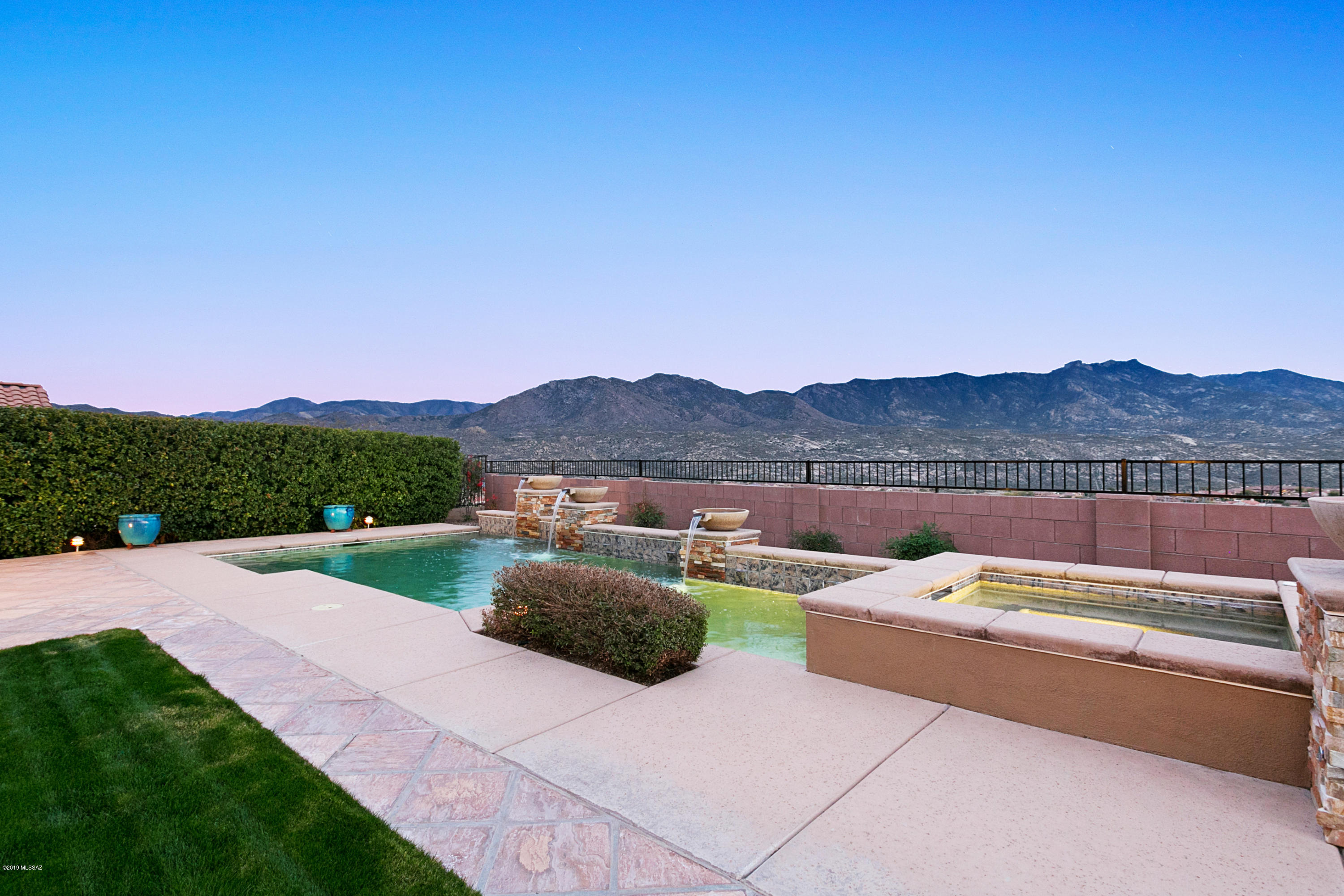 Saddlebrooke - Residential