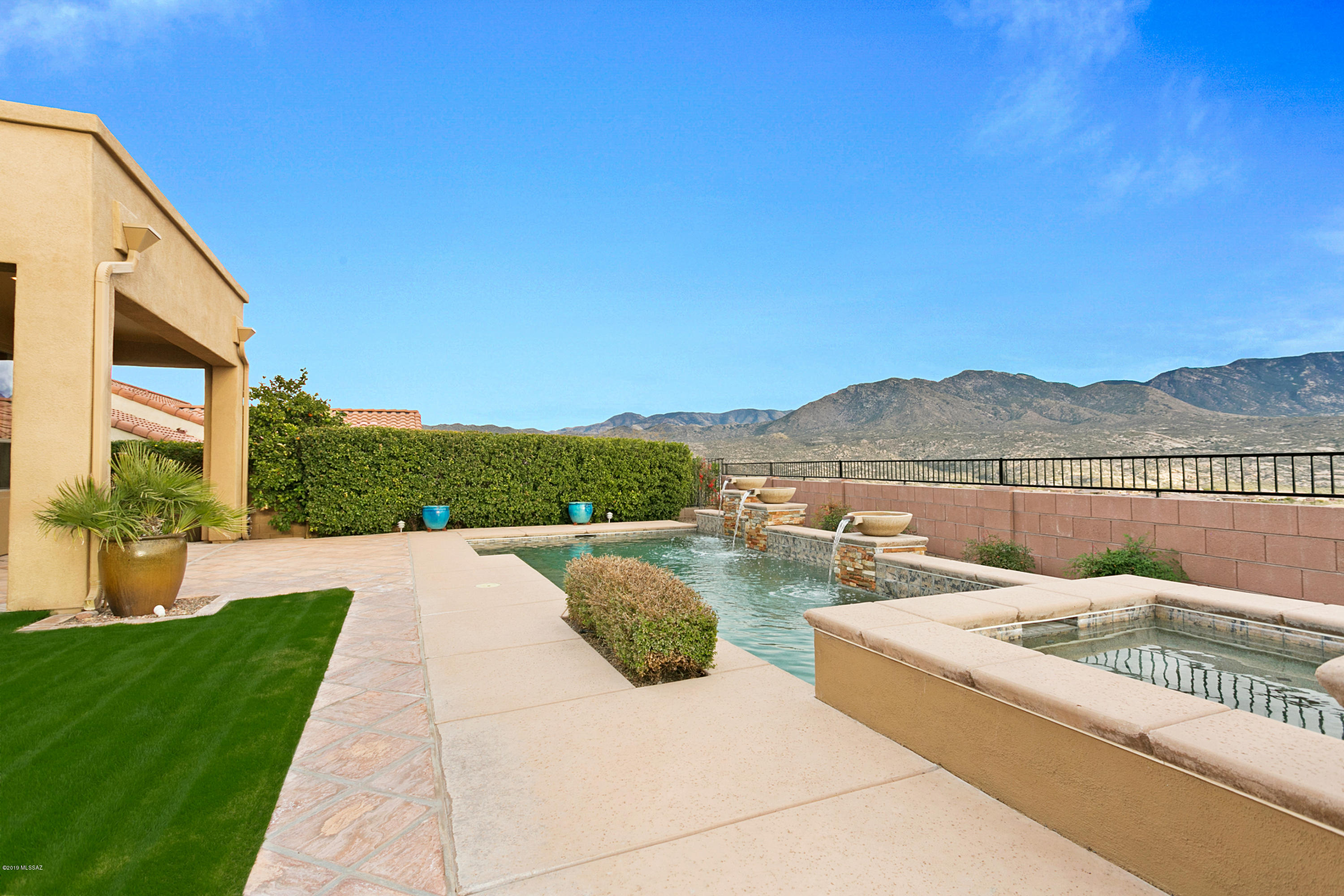 Saddlebrooke - Residential