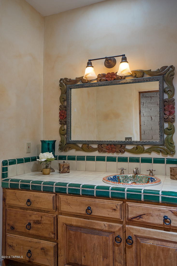 Honey Bee Canyon Estates - Residential
