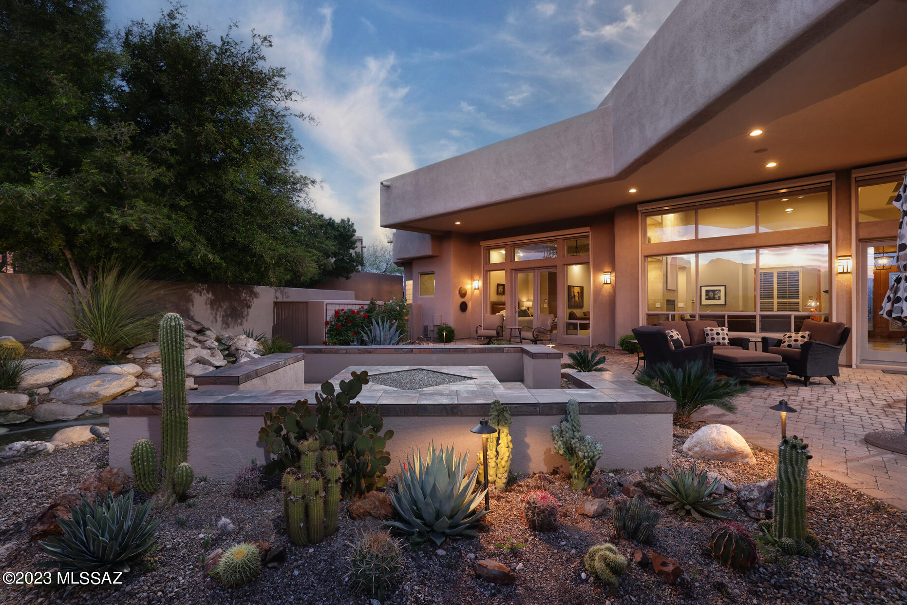 Sabino Mountain (1-290) - Residential